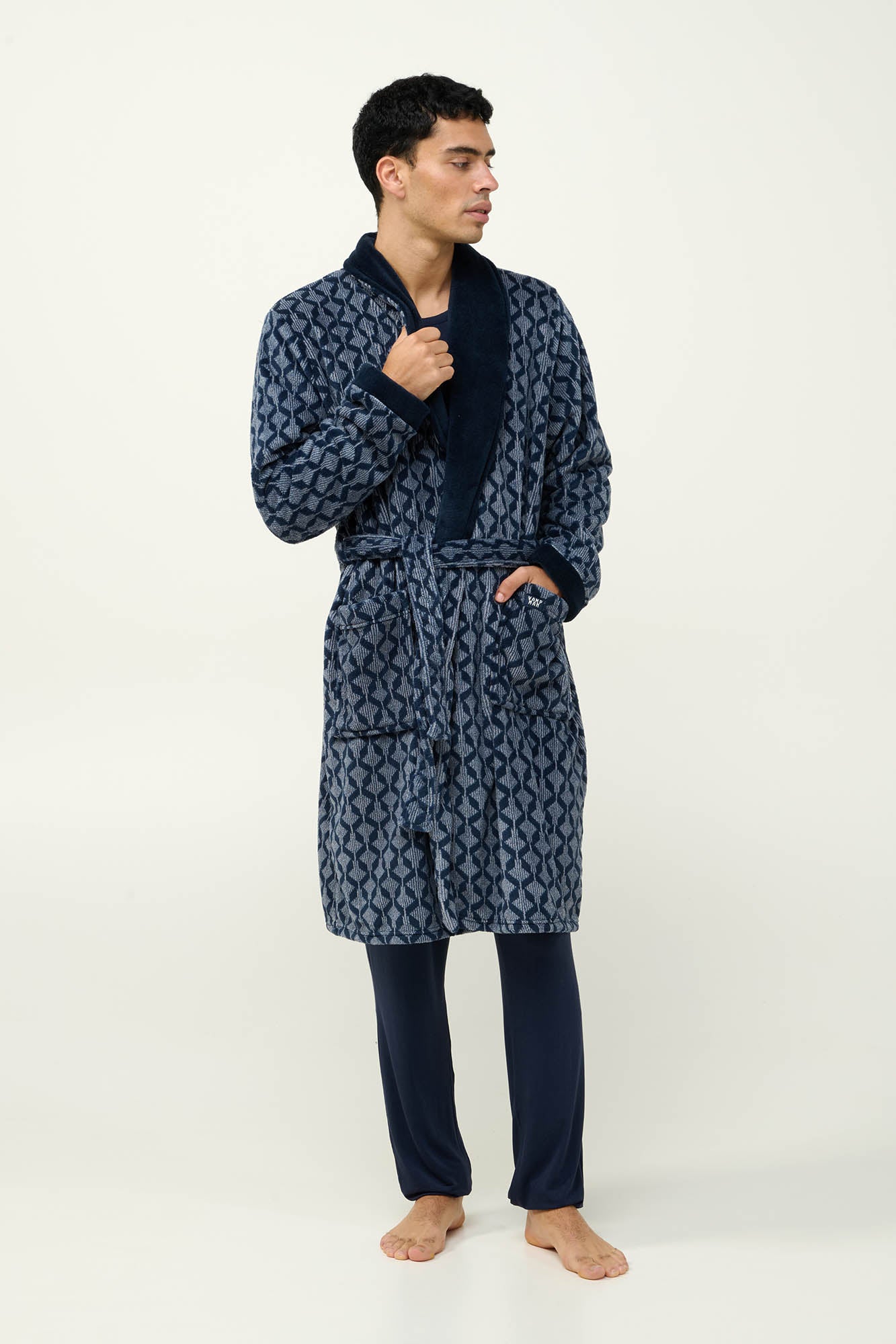 https://assets.vampfashion.com/SOFTONE_TMP_IMAGES/2_0530736771.jpg