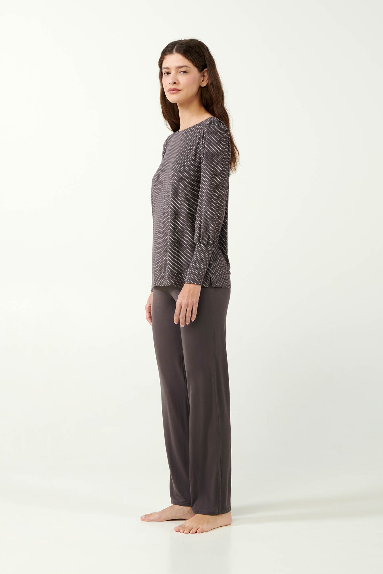 https://assets.vampfashion.com/SOFTONE_TMP_IMAGES/2_0536214180.jpg