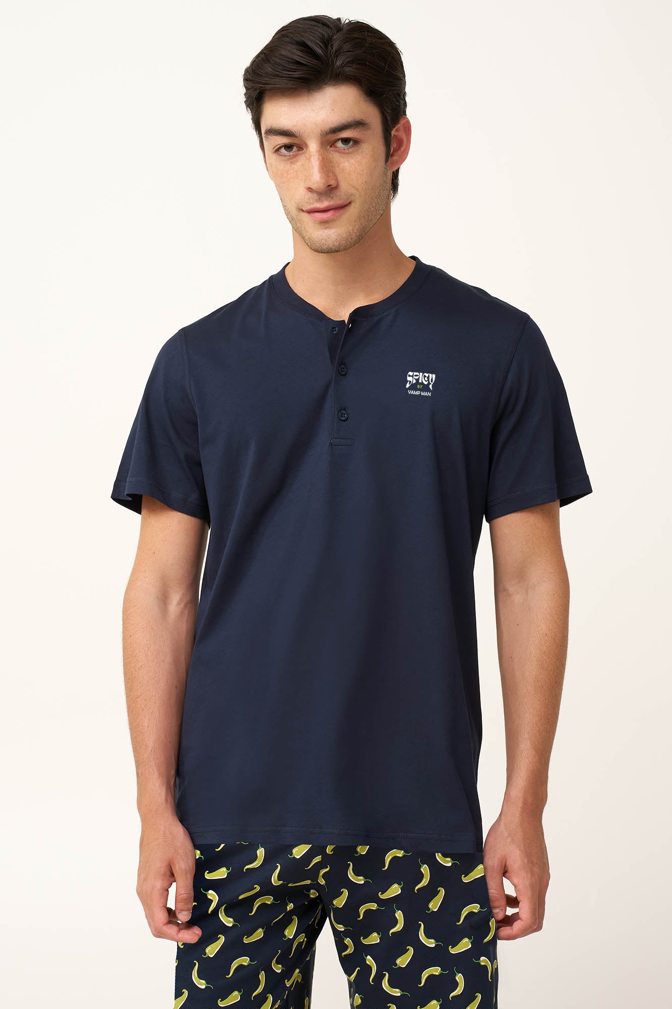 https://assets.vampfashion.com/SOFTONE_TMP_IMAGES/2_0542957198.jpg