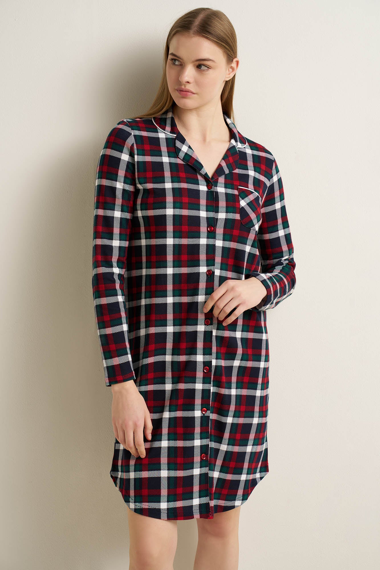 https://assets.vampfashion.com/SOFTONE_TMP_IMAGES/2_0565049702.jpg