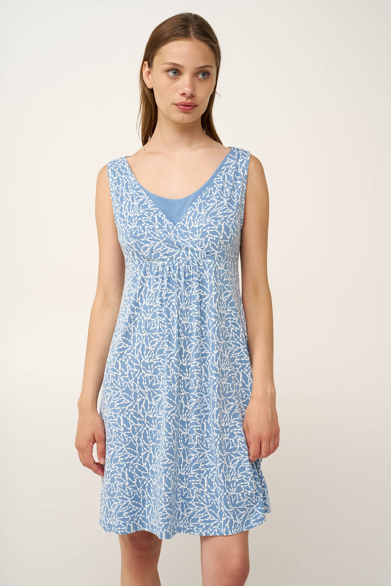 https://assets.vampfashion.com/SOFTONE_TMP_IMAGES/2_0585707159.jpg