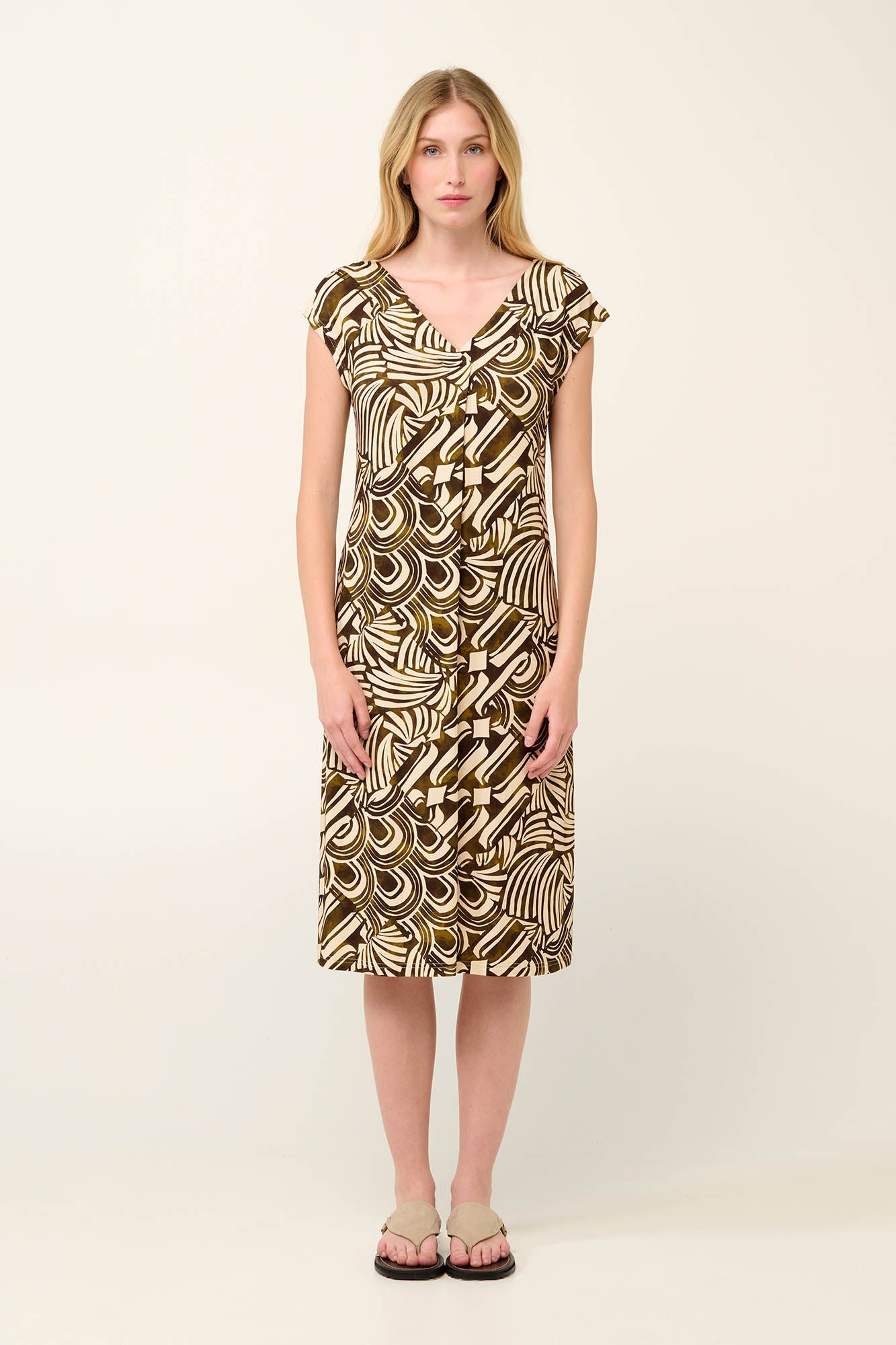 https://assets.vampfashion.com/SOFTONE_TMP_IMAGES/2_0611359821.jpg