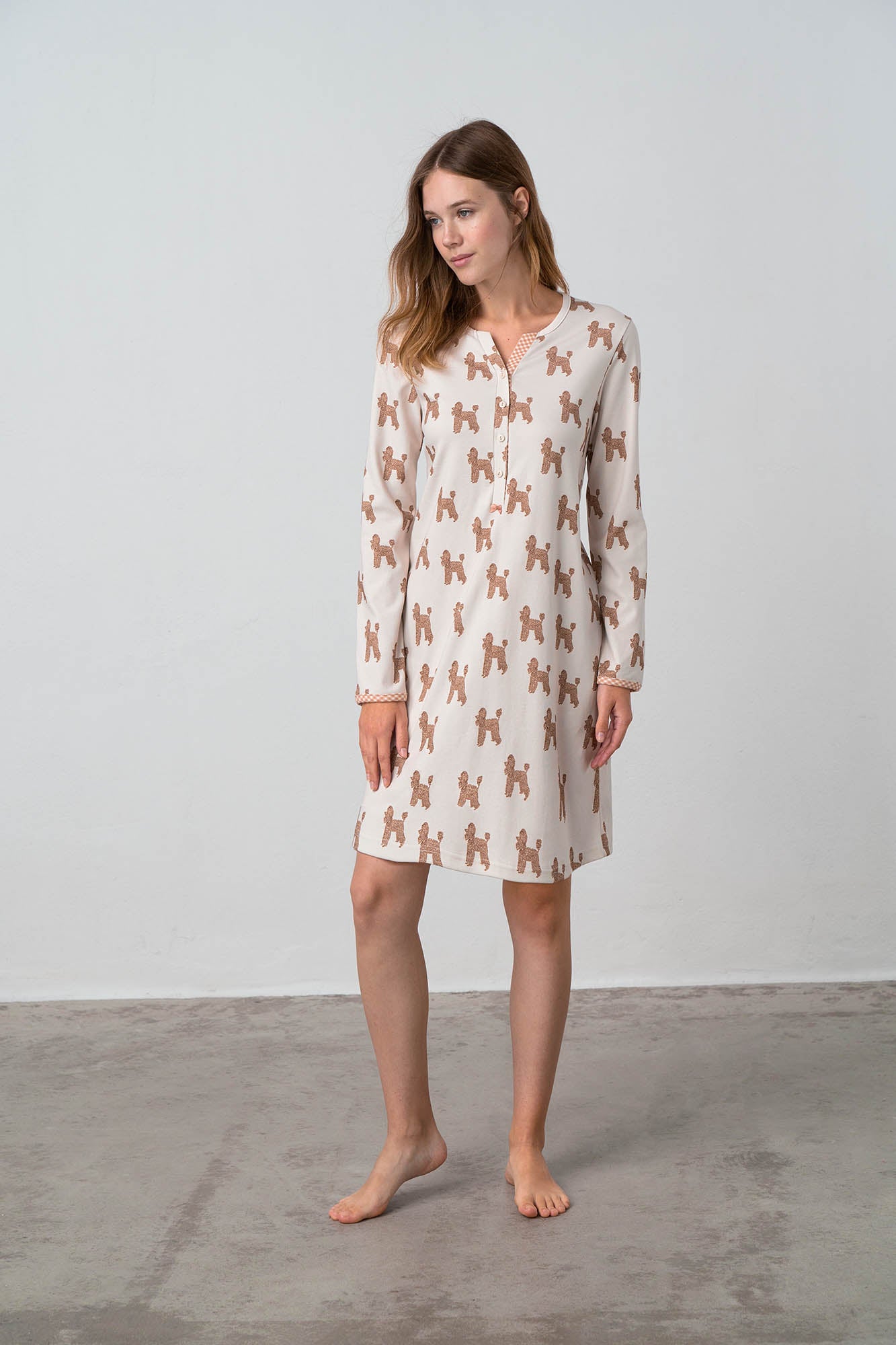 https://assets.vampfashion.com/SOFTONE_TMP_IMAGES/2_0613252738.jpg