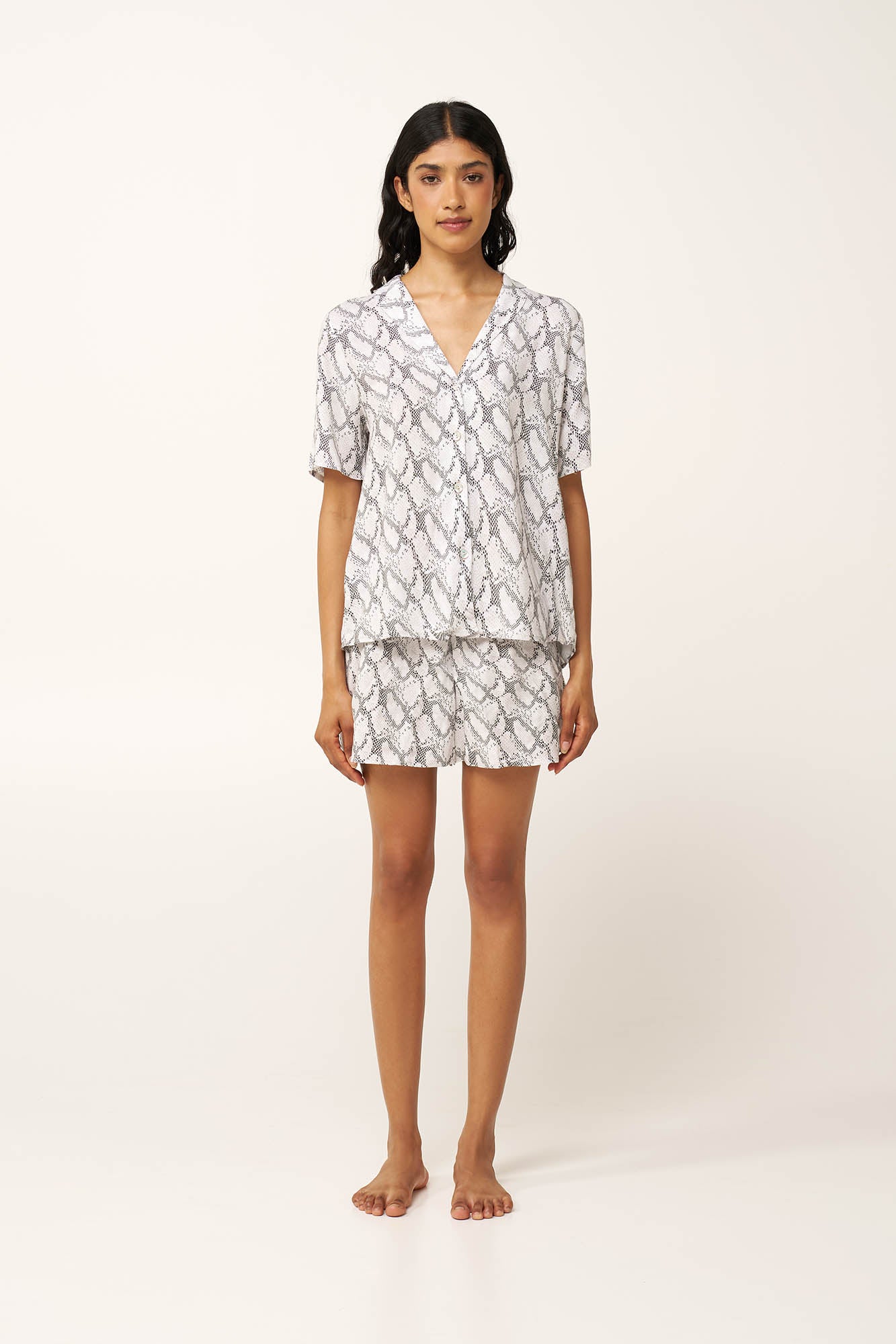 https://assets.vampfashion.com/SOFTONE_TMP_IMAGES/2_0615032608.jpg