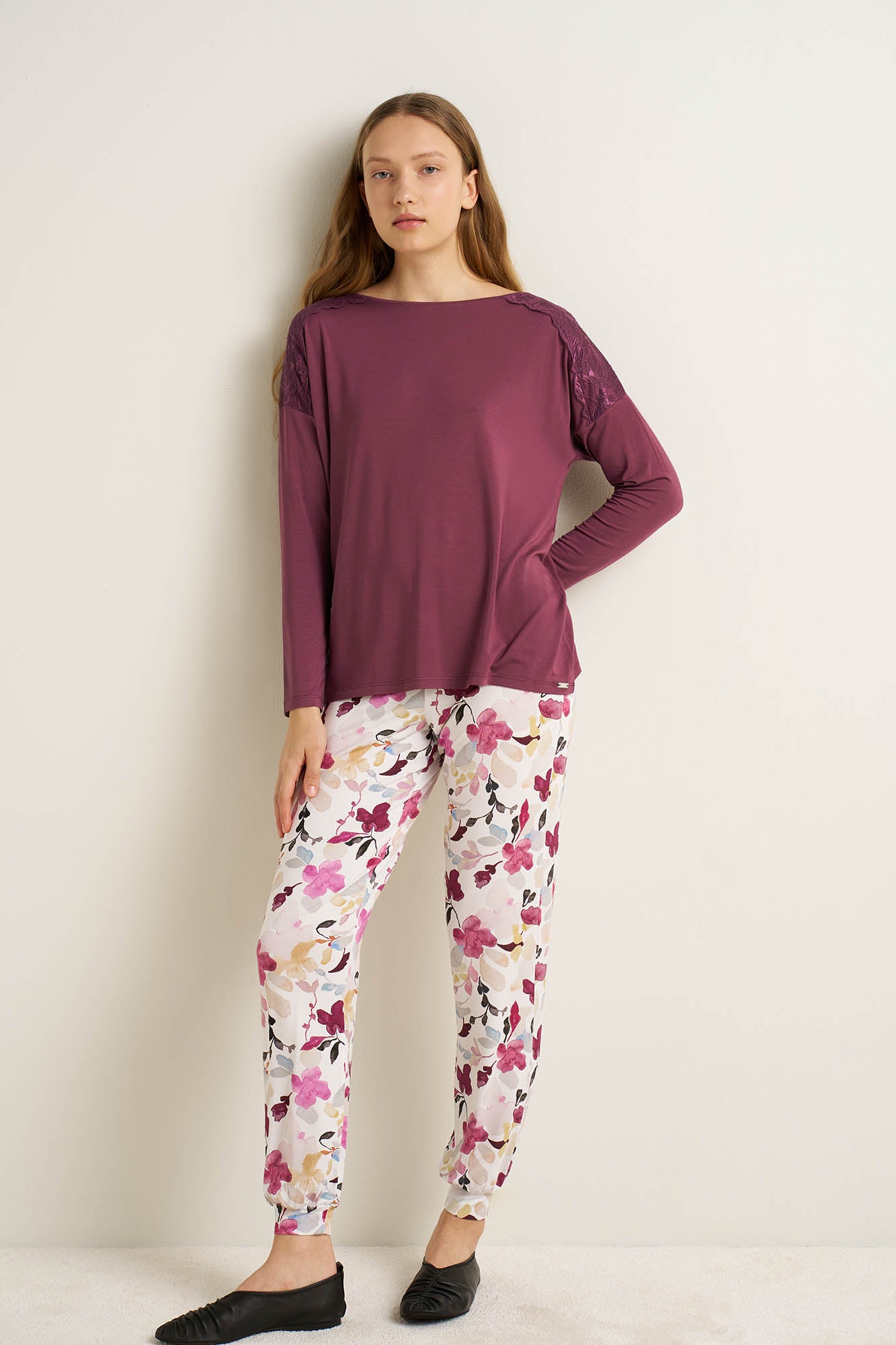 https://assets.vampfashion.com/SOFTONE_TMP_IMAGES/2_0619286496.jpg