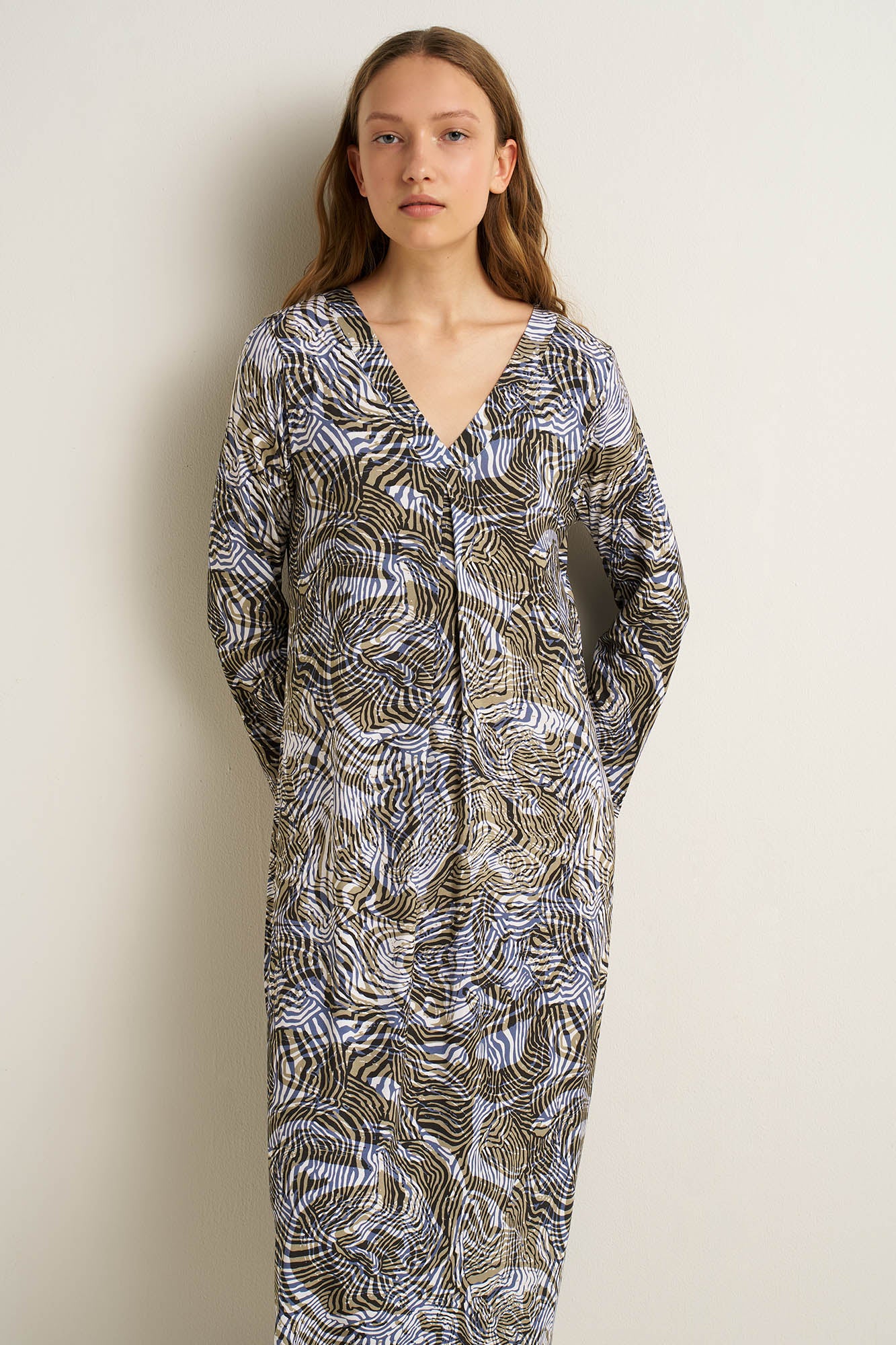 https://assets.vampfashion.com/SOFTONE_TMP_IMAGES/2_0631513257.jpg