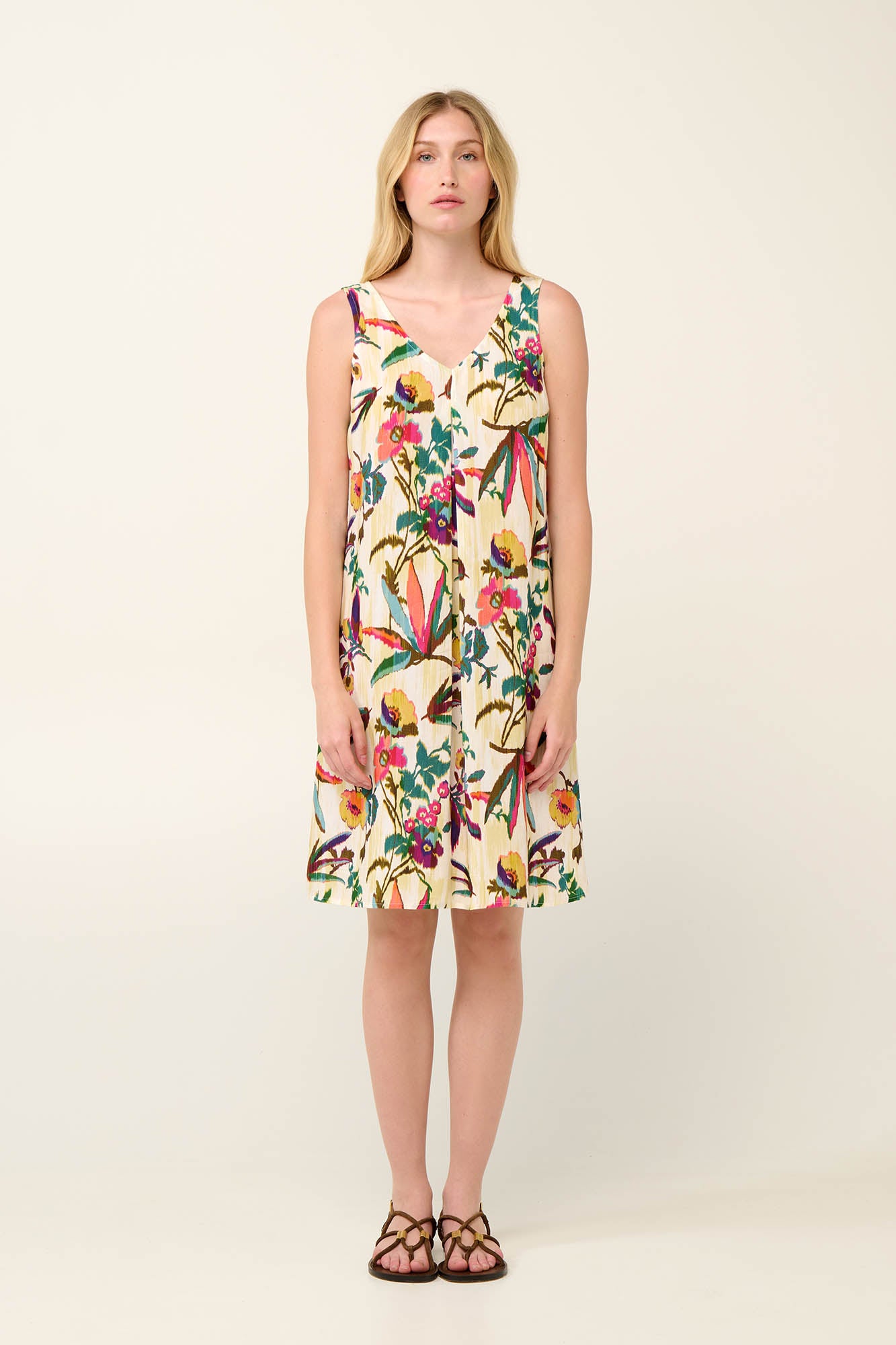 https://assets.vampfashion.com/SOFTONE_TMP_IMAGES/2_0632184786.jpg