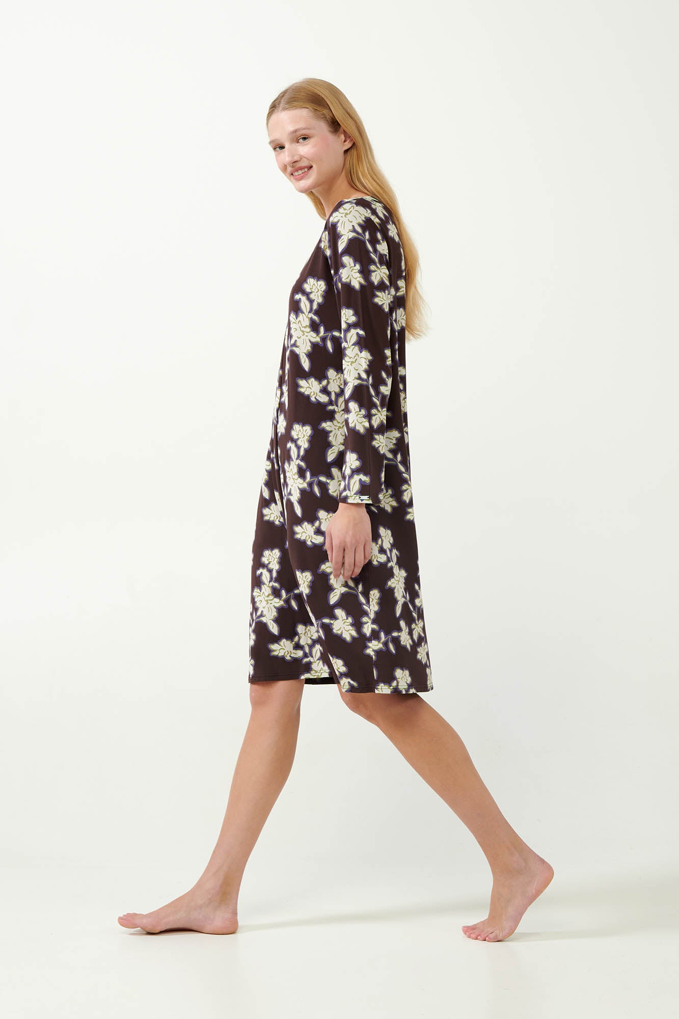 https://assets.vampfashion.com/SOFTONE_TMP_IMAGES/2_0676707745.jpg