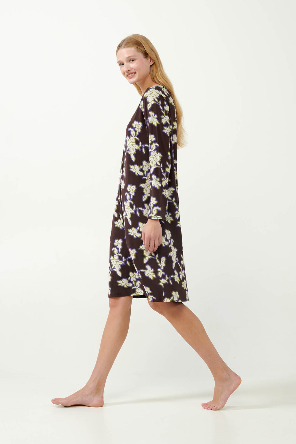 https://assets.vampfashion.com/SOFTONE_TMP_IMAGES/2_0676707745.jpg