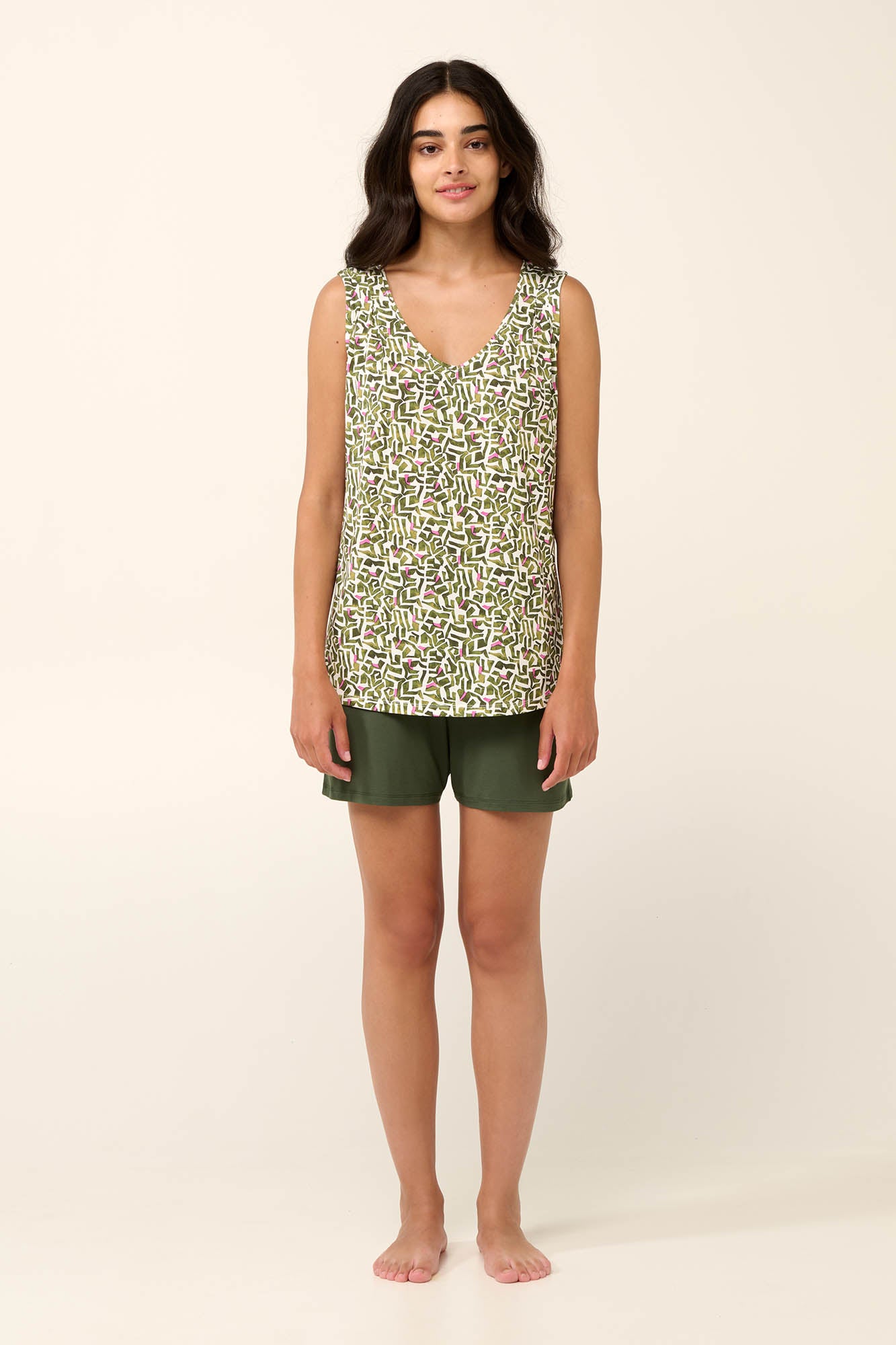 https://assets.vampfashion.com/SOFTONE_TMP_IMAGES/2_0677502680.jpg
