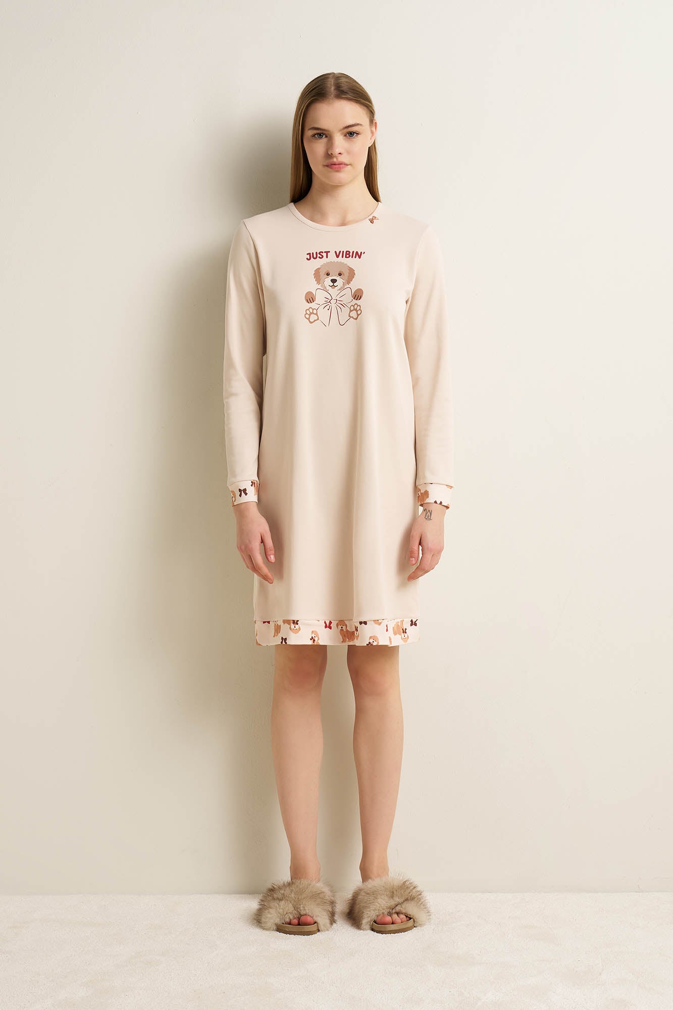 https://assets.vampfashion.com/SOFTONE_TMP_IMAGES/2_0678394795.jpg