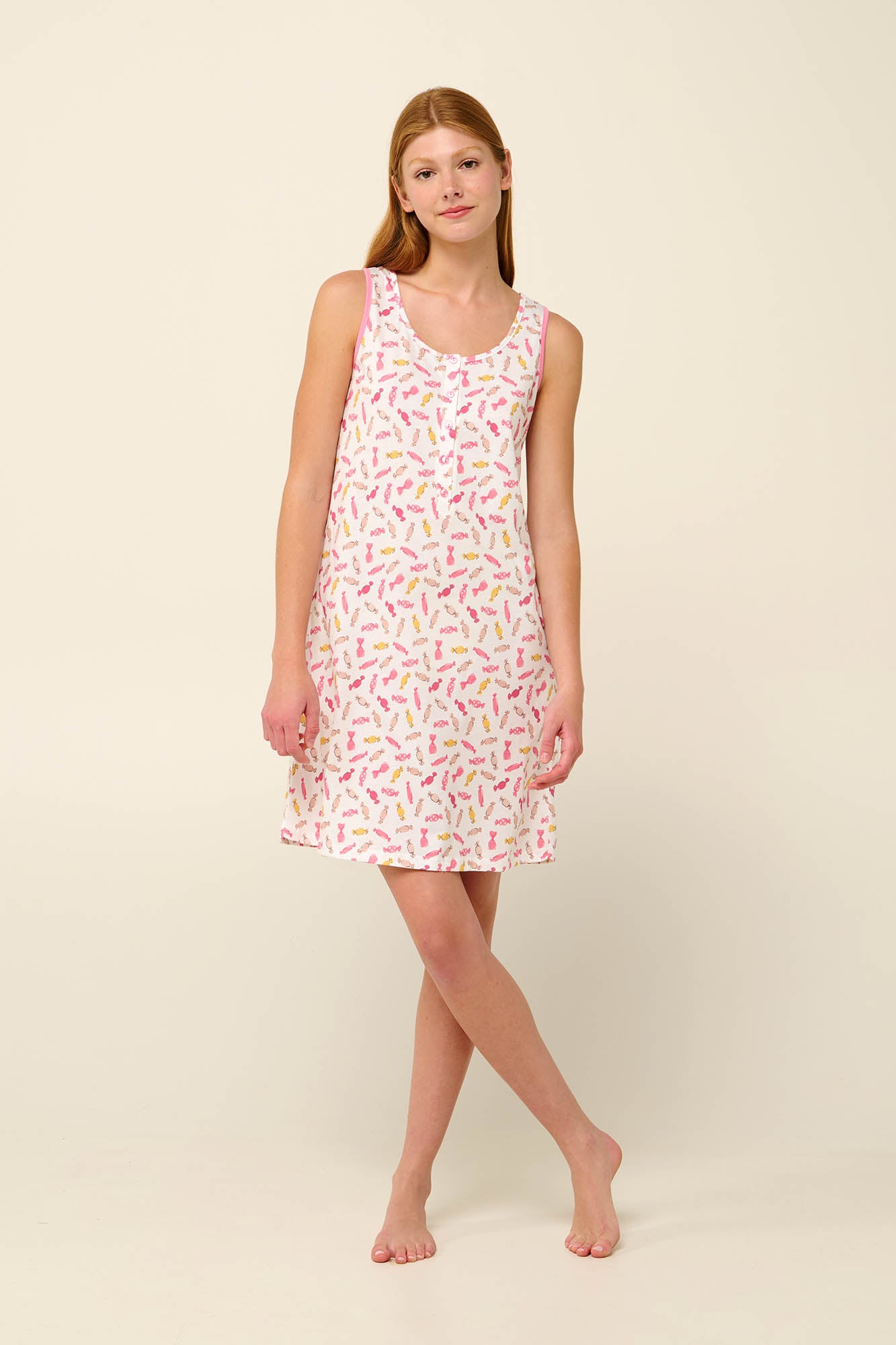 https://assets.vampfashion.com/SOFTONE_TMP_IMAGES/2_0695337923.jpg