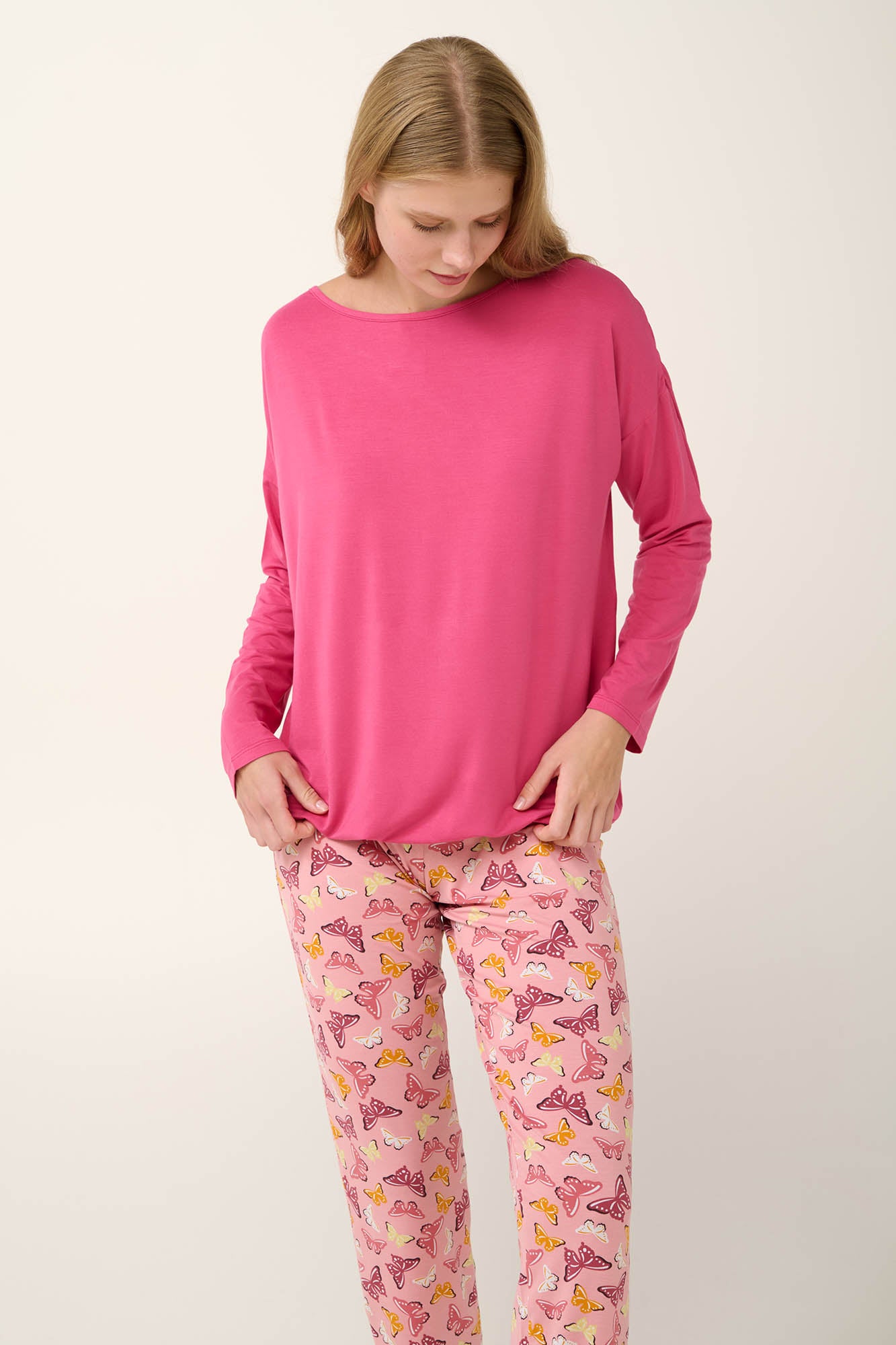 https://assets.vampfashion.com/SOFTONE_TMP_IMAGES/2_0698772053.jpg