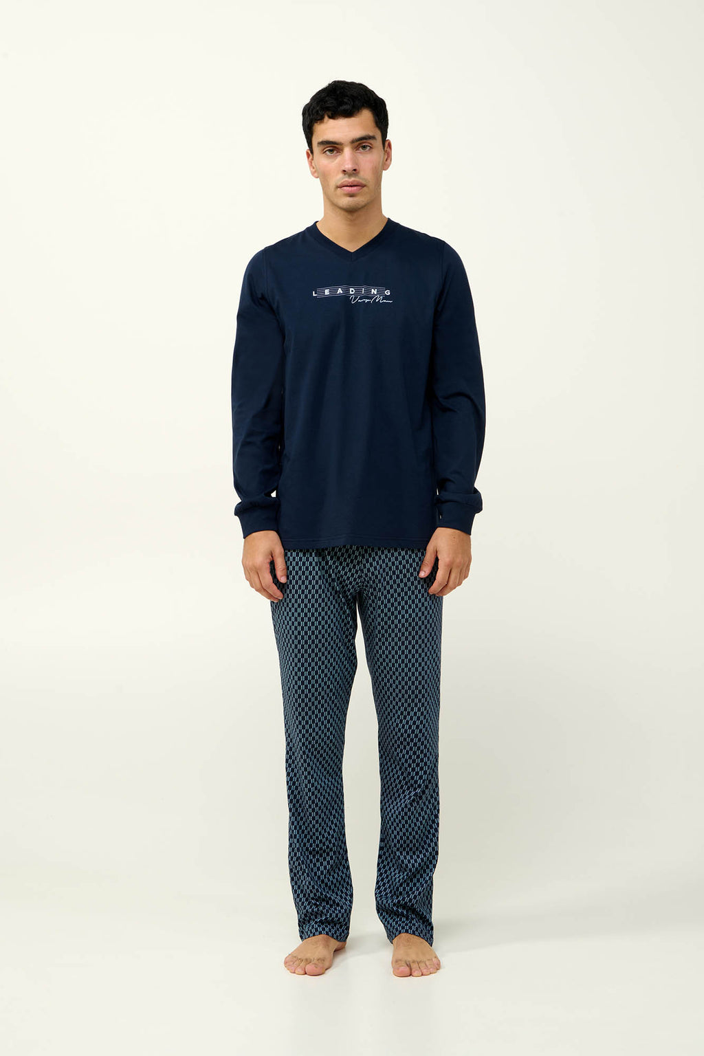 https://assets.vampfashion.com/SOFTONE_TMP_IMAGES/2_0702424047.jpg