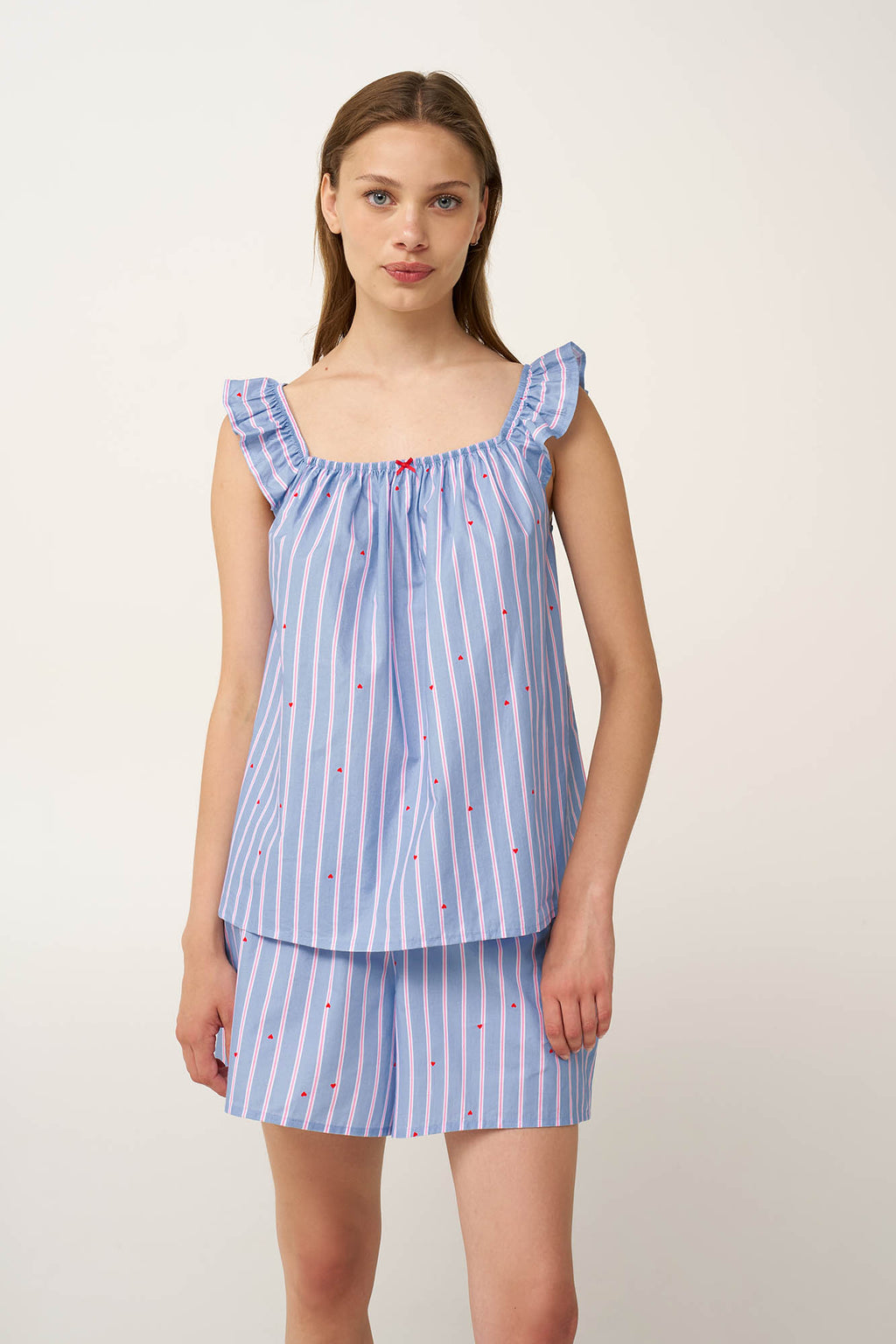 https://assets.vampfashion.com/SOFTONE_TMP_IMAGES/2_0711658594.jpg