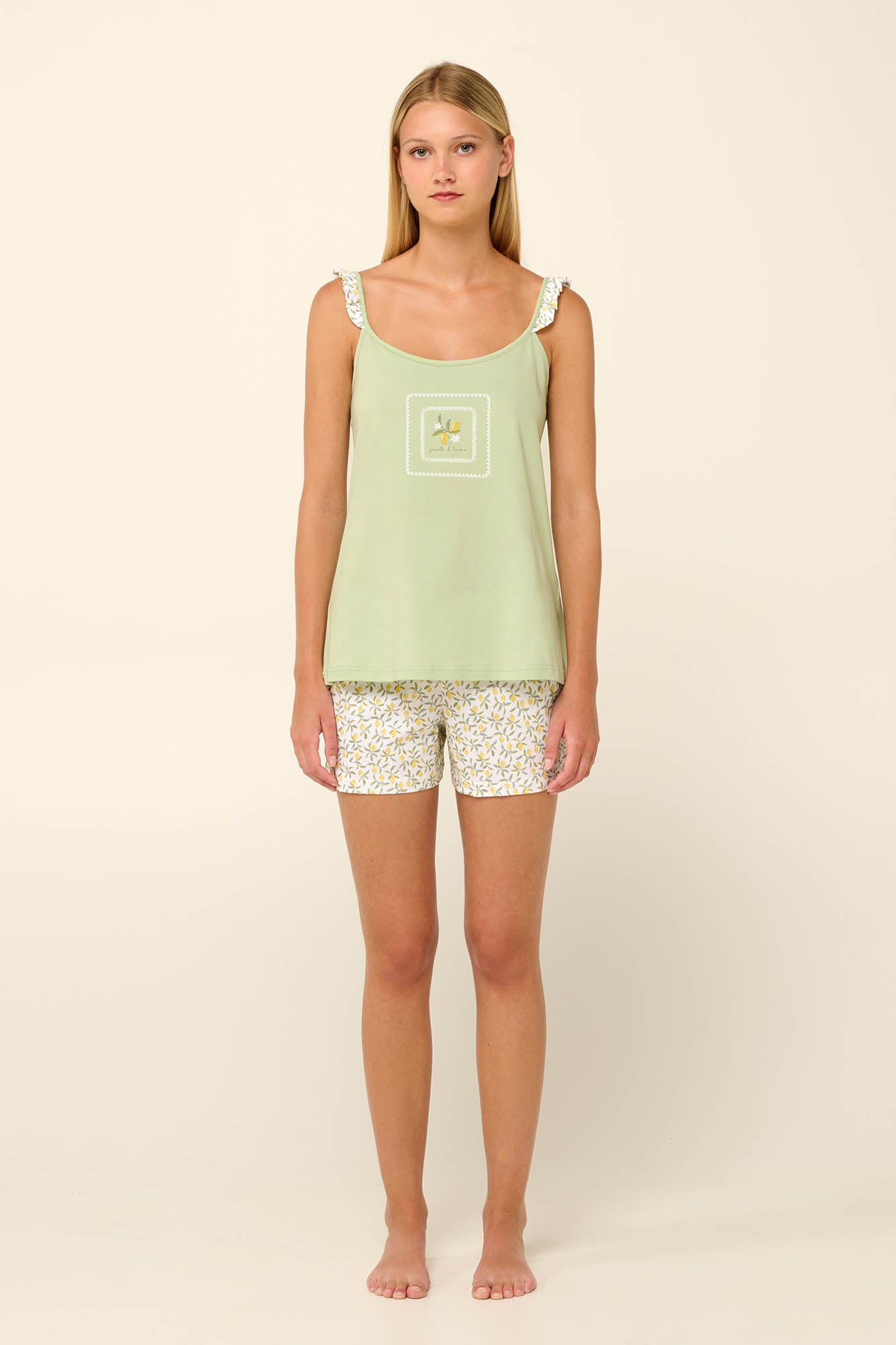https://assets.vampfashion.com/SOFTONE_TMP_IMAGES/2_0712218296.jpg