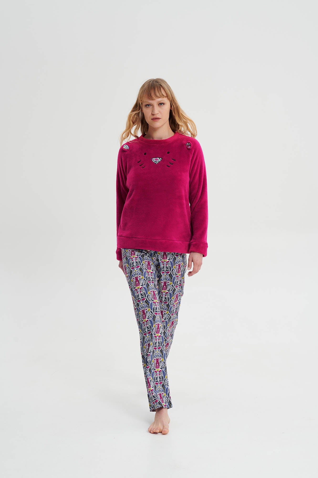 https://assets.vampfashion.com/SOFTONE_TMP_IMAGES/2_0722533646.jpg