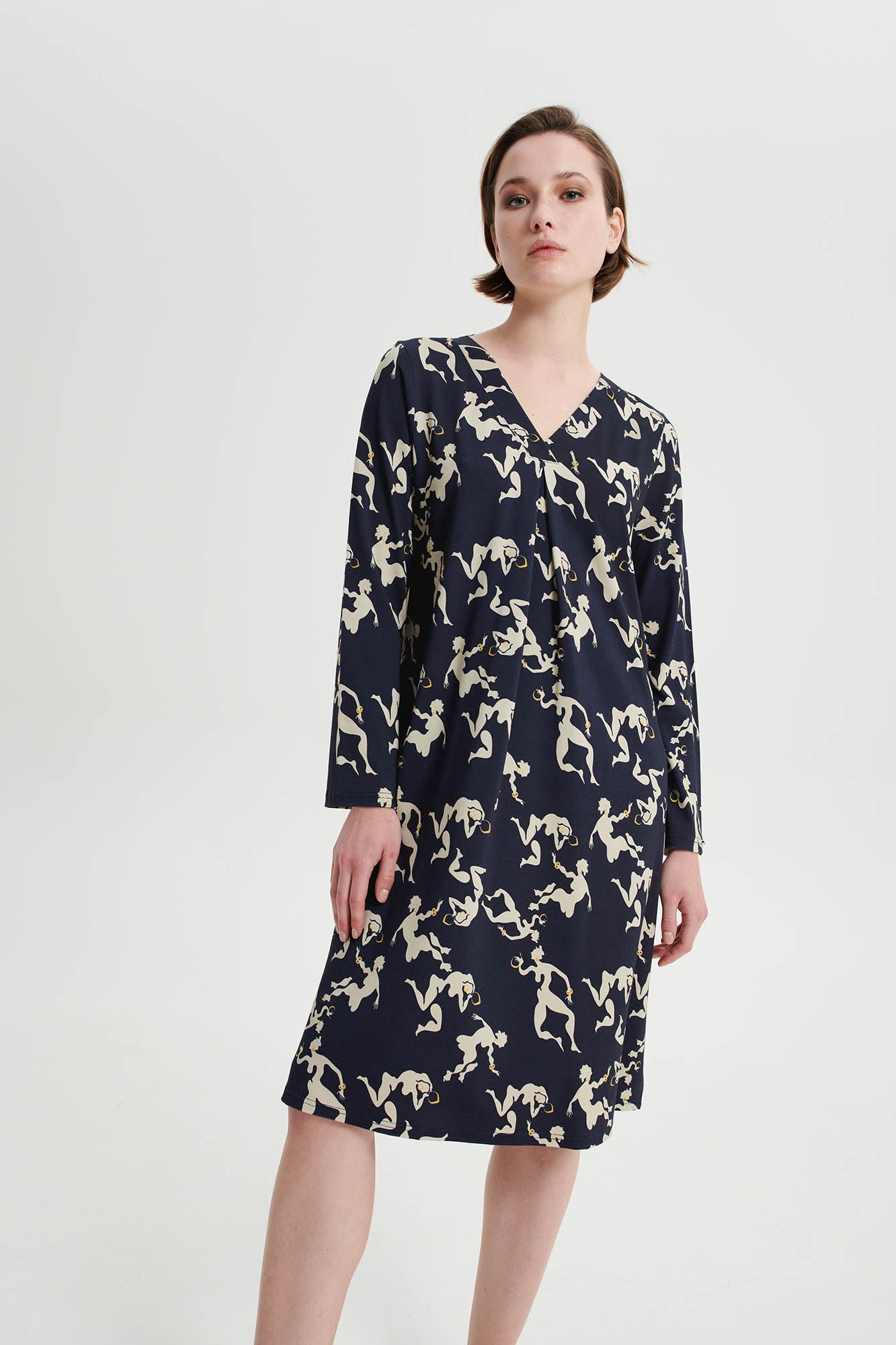 https://assets.vampfashion.com/SOFTONE_TMP_IMAGES/2_0749615456.jpg