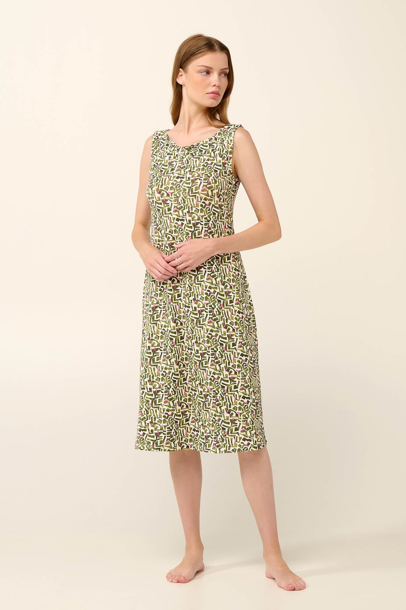 https://assets.vampfashion.com/SOFTONE_TMP_IMAGES/2_0755954802.jpg