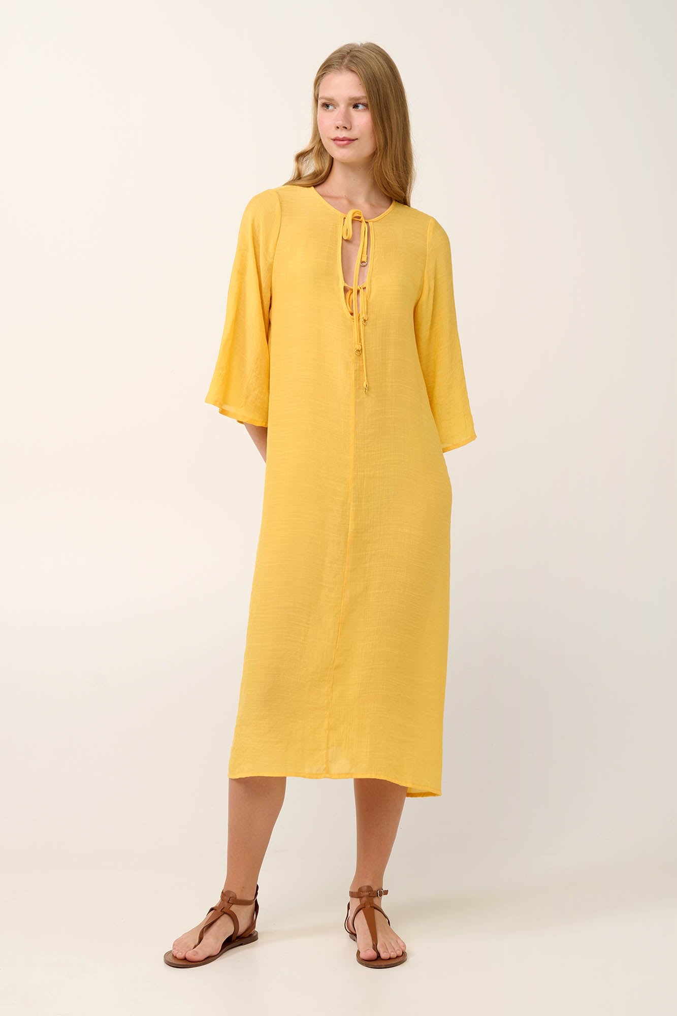 https://assets.vampfashion.com/SOFTONE_TMP_IMAGES/2_0759822710.jpg