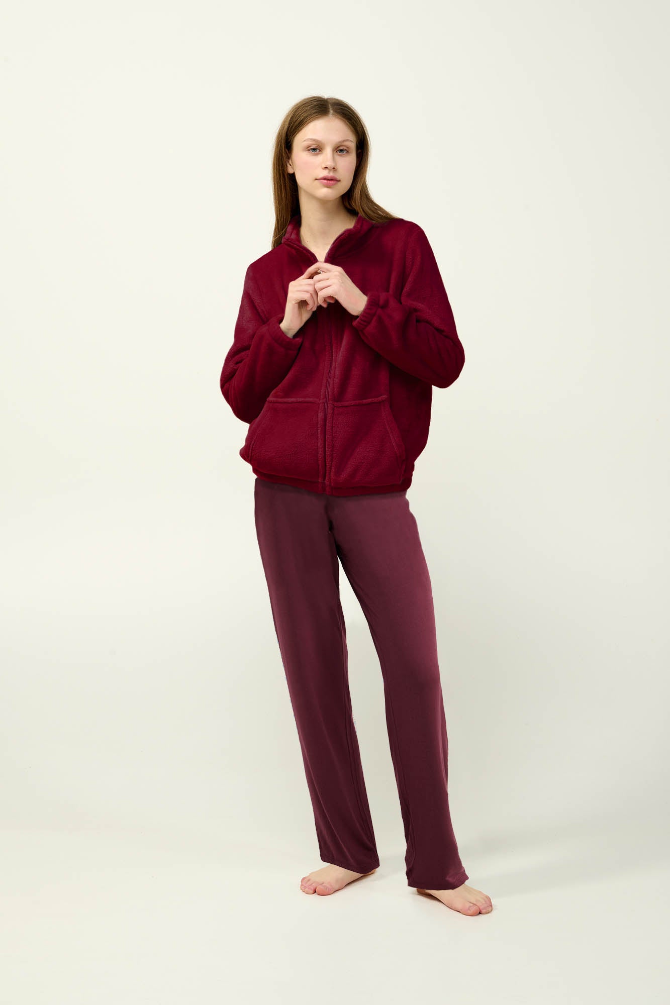 https://assets.vampfashion.com/SOFTONE_TMP_IMAGES/2_0770512844.jpg