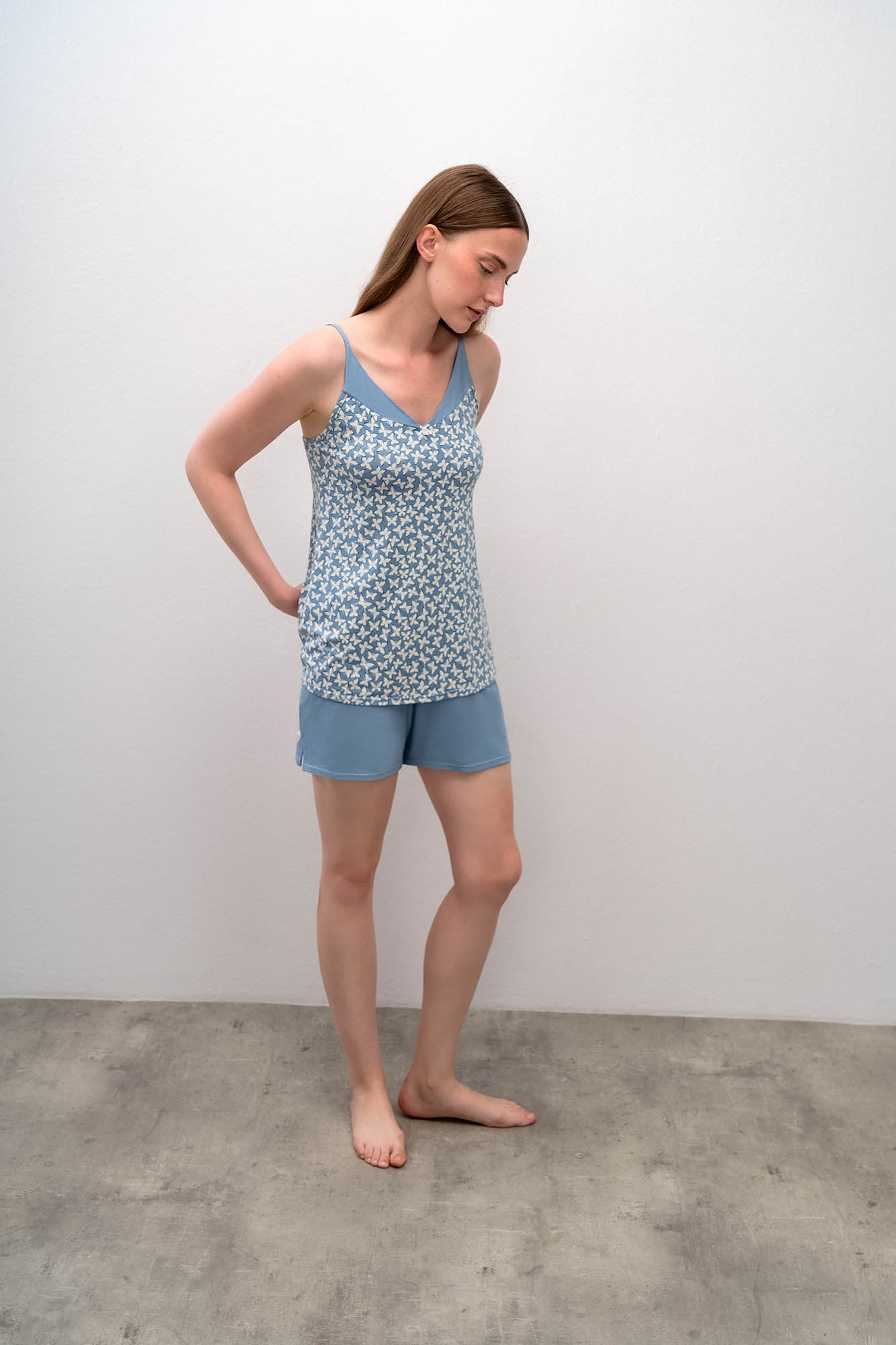 https://assets.vampfashion.com/SOFTONE_TMP_IMAGES/2_0774461447.jpg