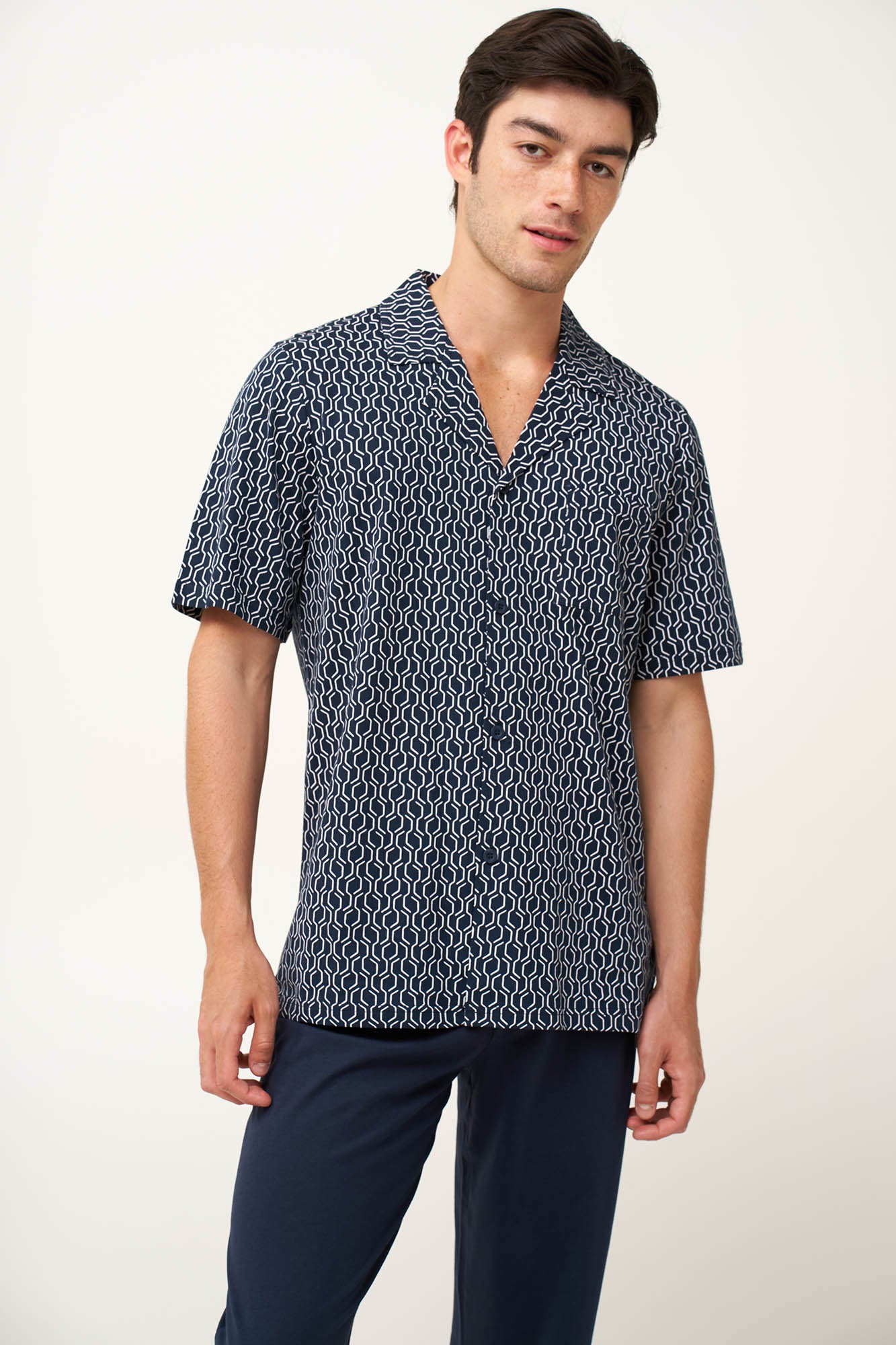 https://assets.vampfashion.com/SOFTONE_TMP_IMAGES/2_0788712388.jpg