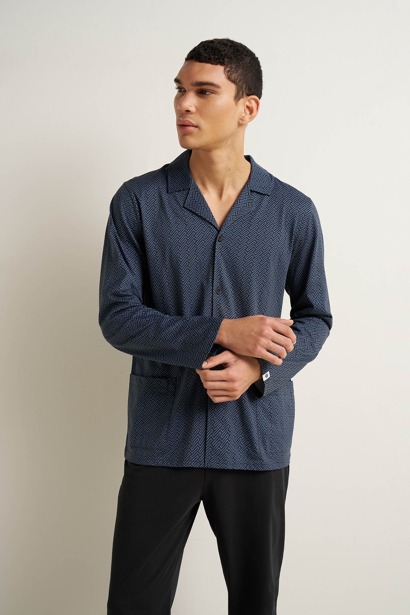 https://assets.vampfashion.com/SOFTONE_TMP_IMAGES/2_0788818406.jpg