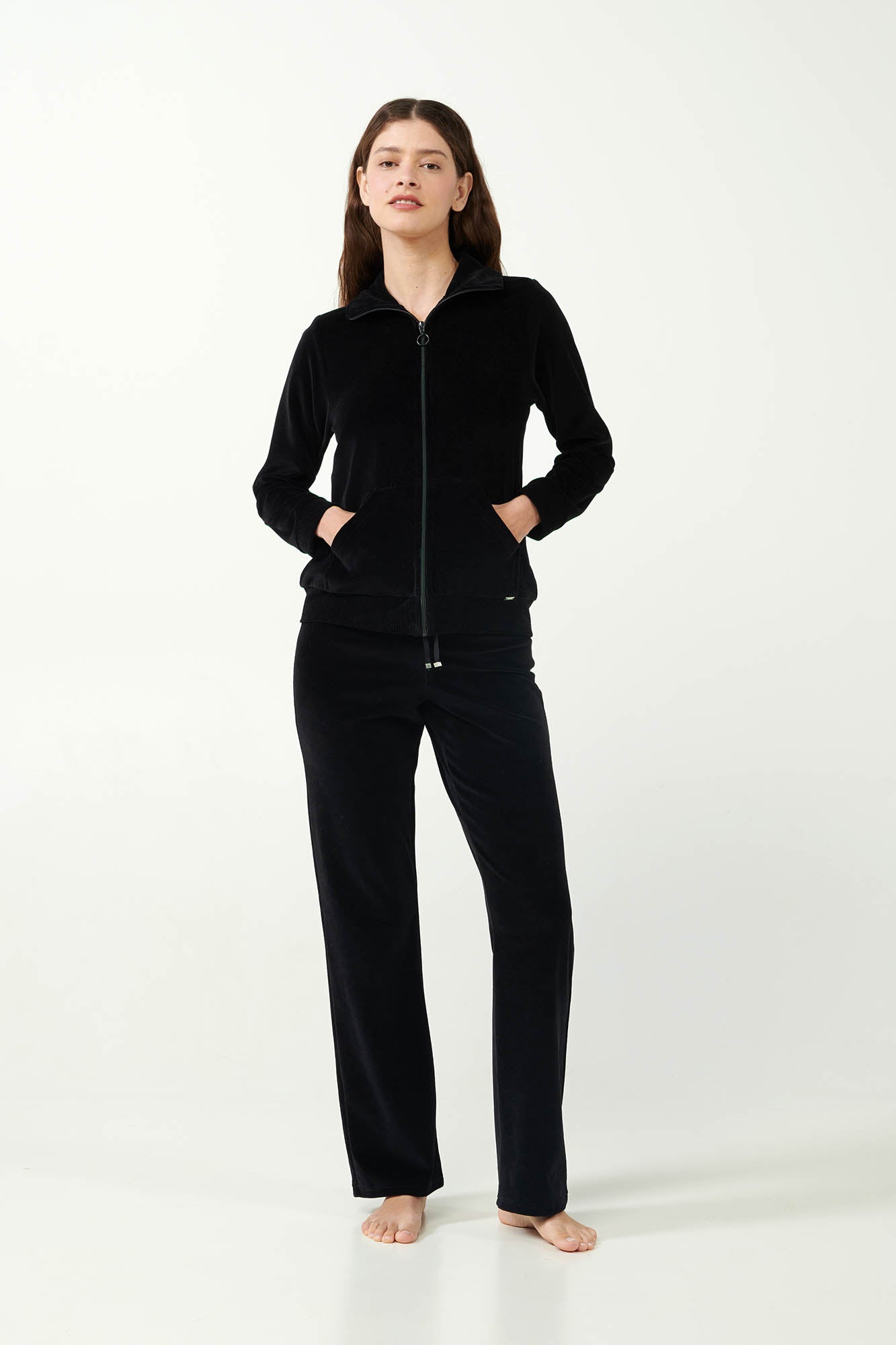 https://assets.vampfashion.com/SOFTONE_TMP_IMAGES/2_0821292272.jpg