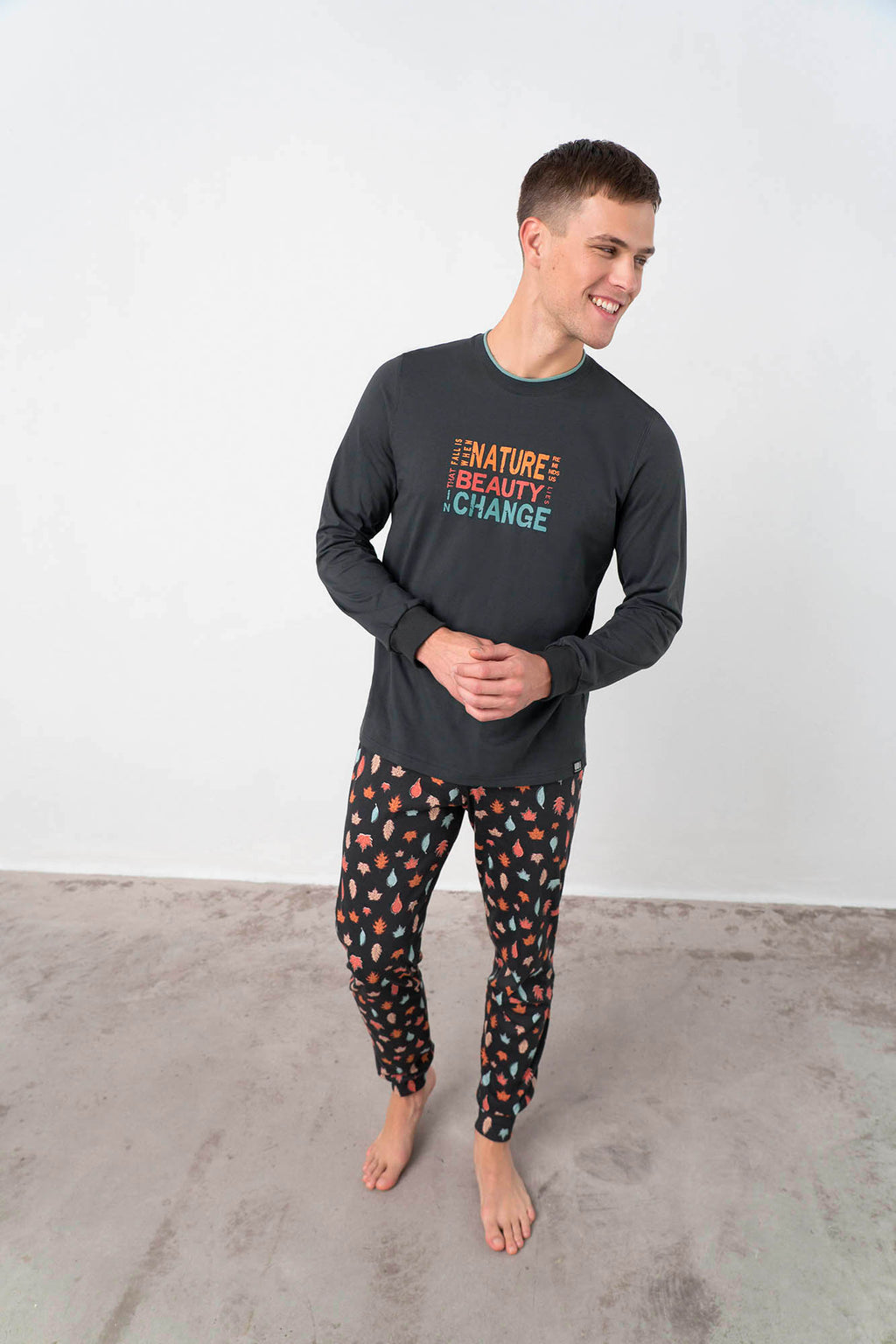 https://assets.vampfashion.com/SOFTONE_TMP_IMAGES/2_0822005197.jpg