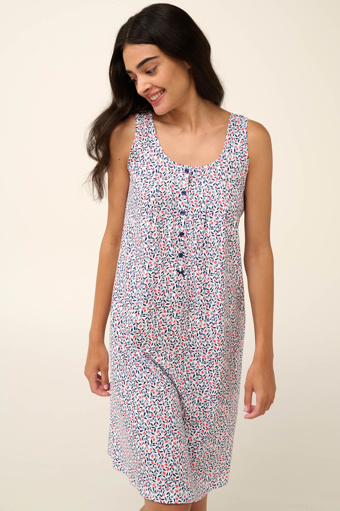 https://assets.vampfashion.com/SOFTONE_TMP_IMAGES/2_0825180669.jpg