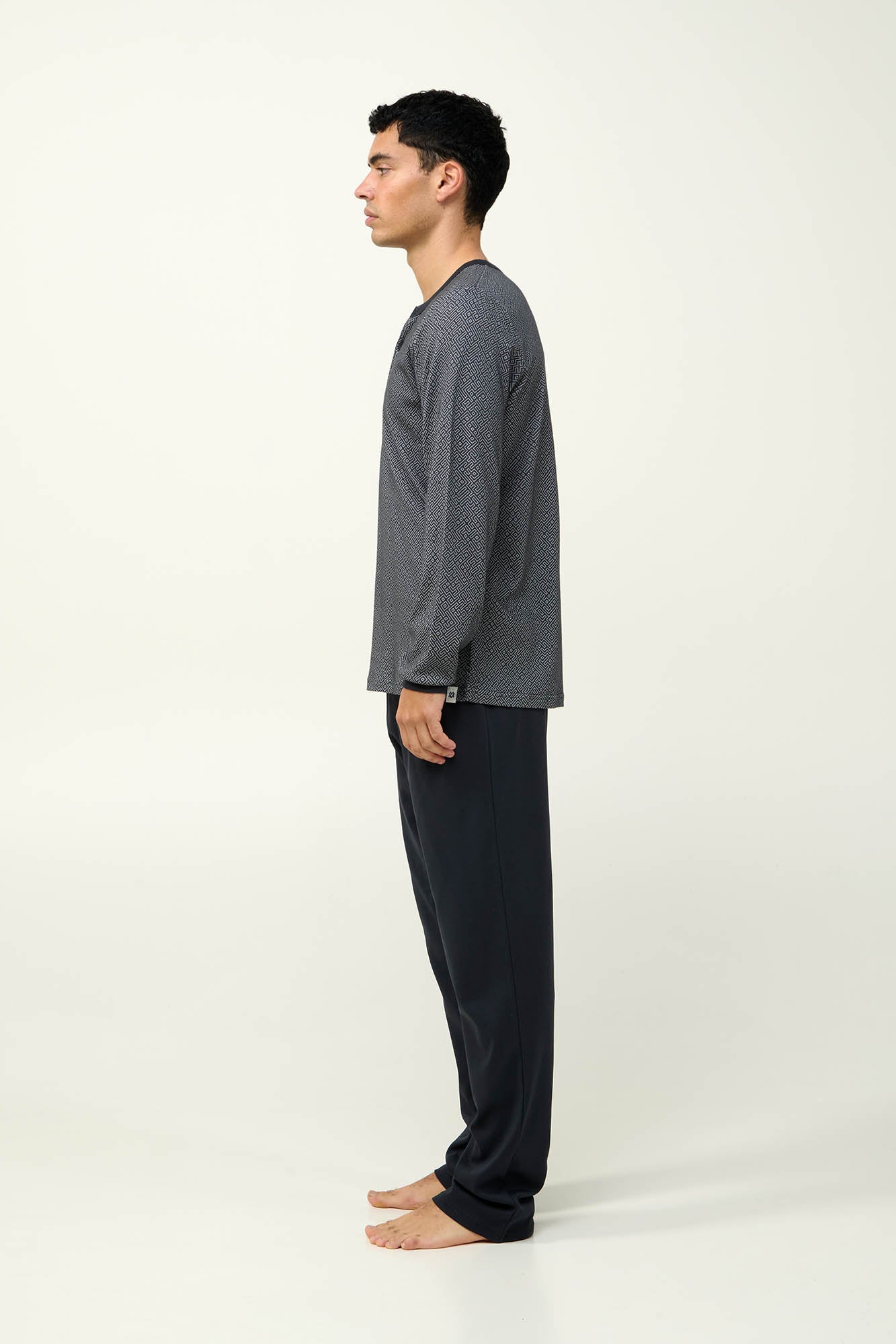 https://assets.vampfashion.com/SOFTONE_TMP_IMAGES/2_0825413822.jpg