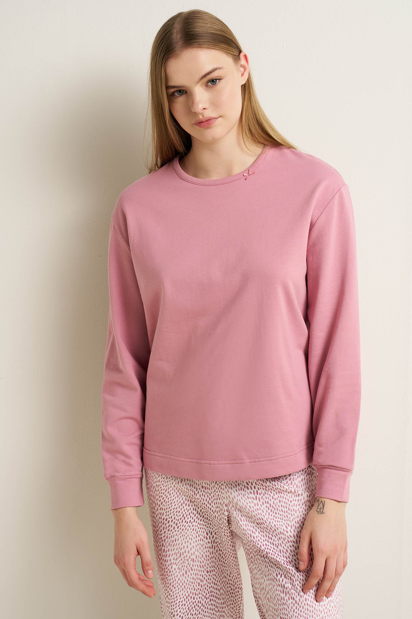 https://assets.vampfashion.com/SOFTONE_TMP_IMAGES/2_0832838705.jpg
