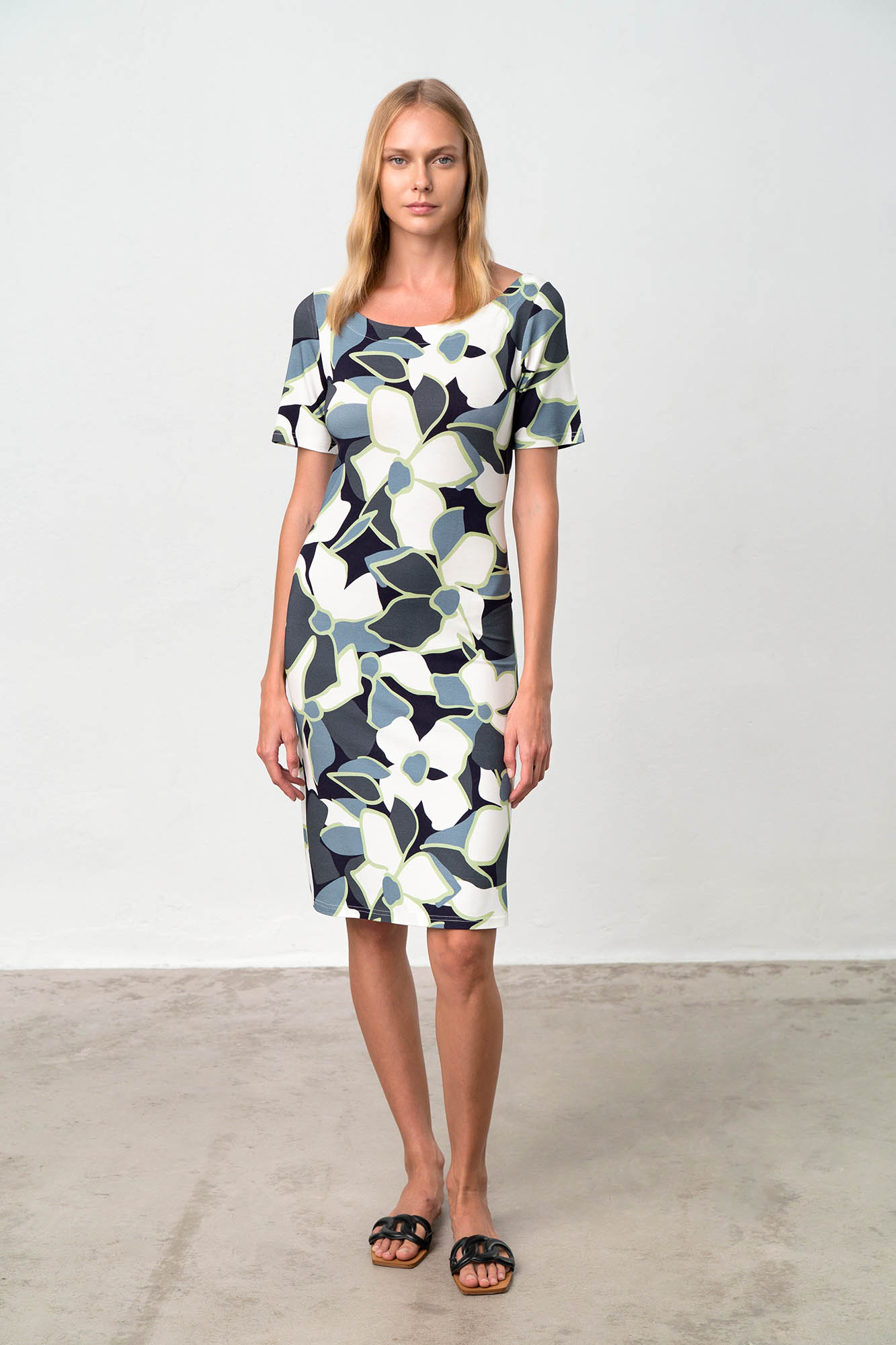 Vamp - Φόρεμα Με Κοντό Μανίκι