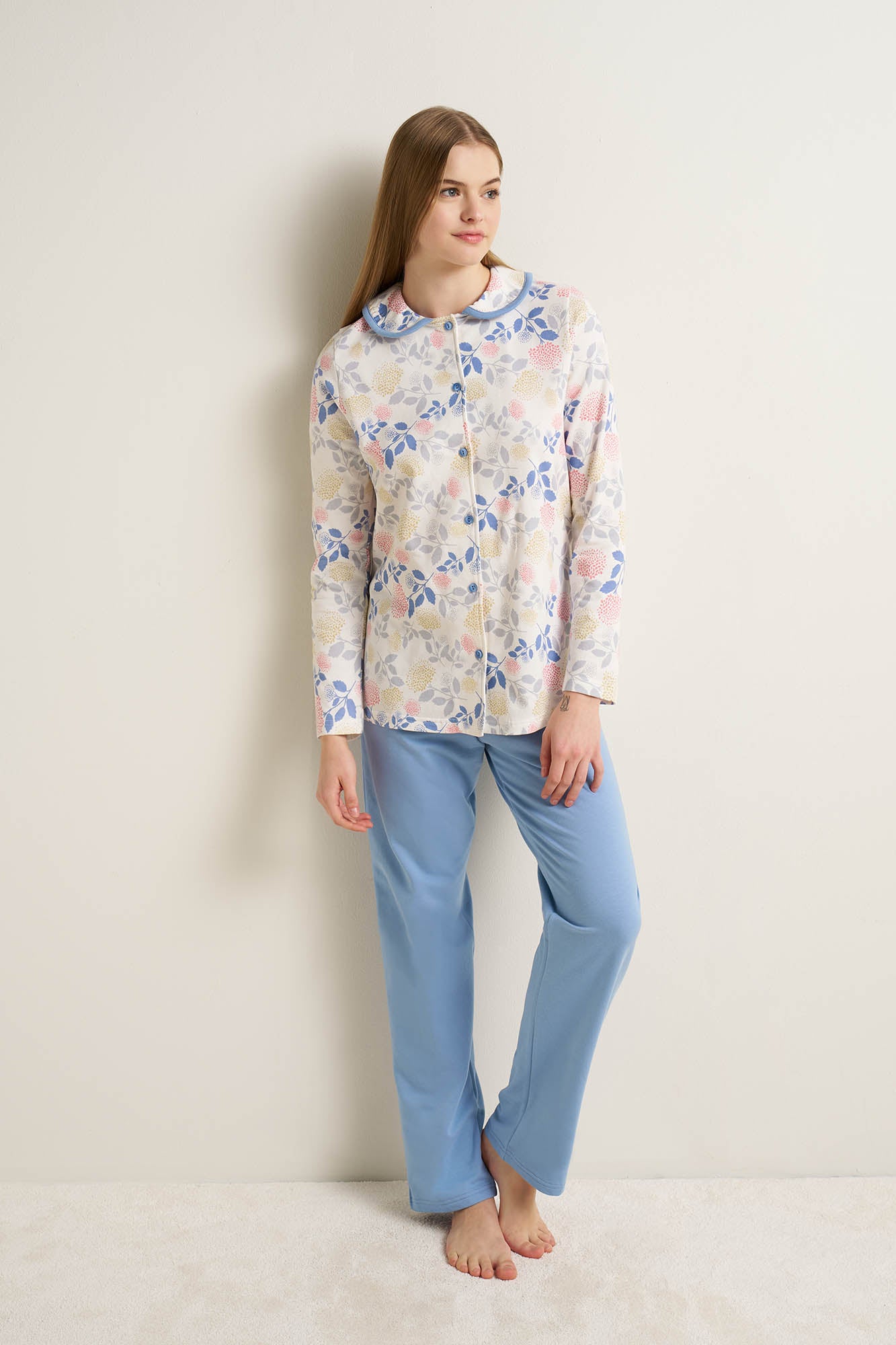 https://assets.vampfashion.com/SOFTONE_TMP_IMAGES/2_0844178991.jpg