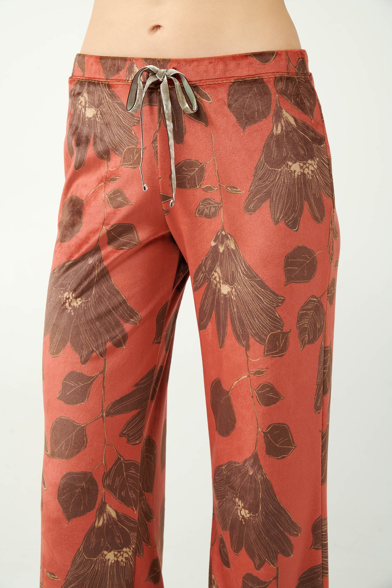 https://assets.vampfashion.com/SOFTONE_TMP_IMAGES/2_0867099332.jpg