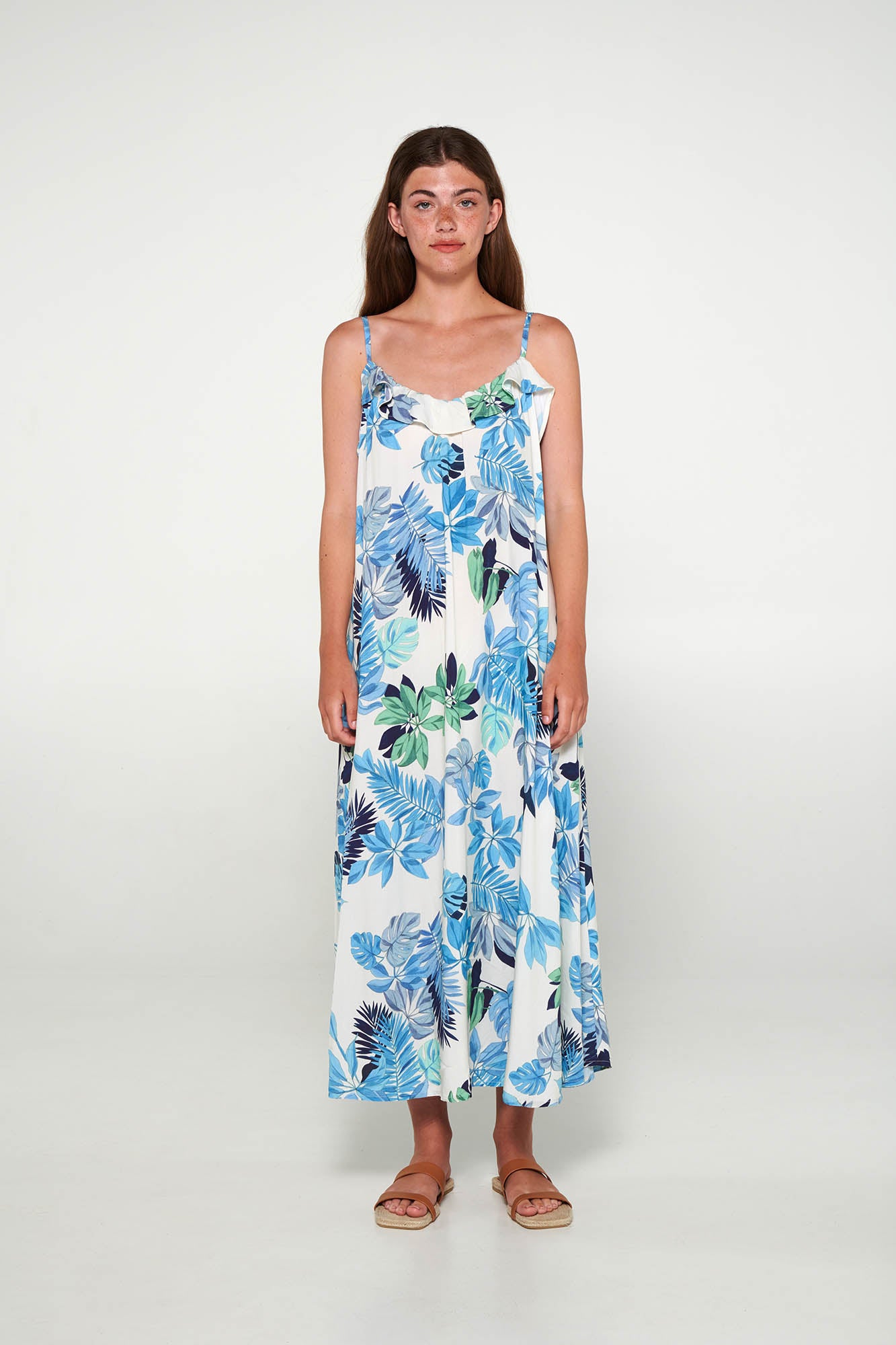 https://assets.vampfashion.com/SOFTONE_TMP_IMAGES/2_0873135504.jpg