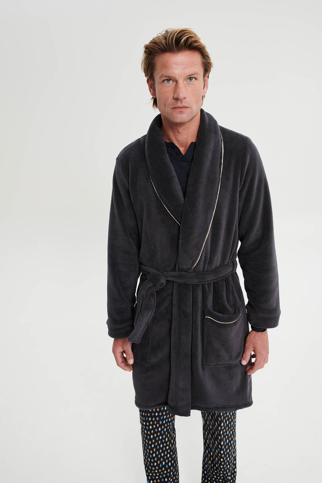 https://assets.vampfashion.com/SOFTONE_TMP_IMAGES/2_0899836533.jpg