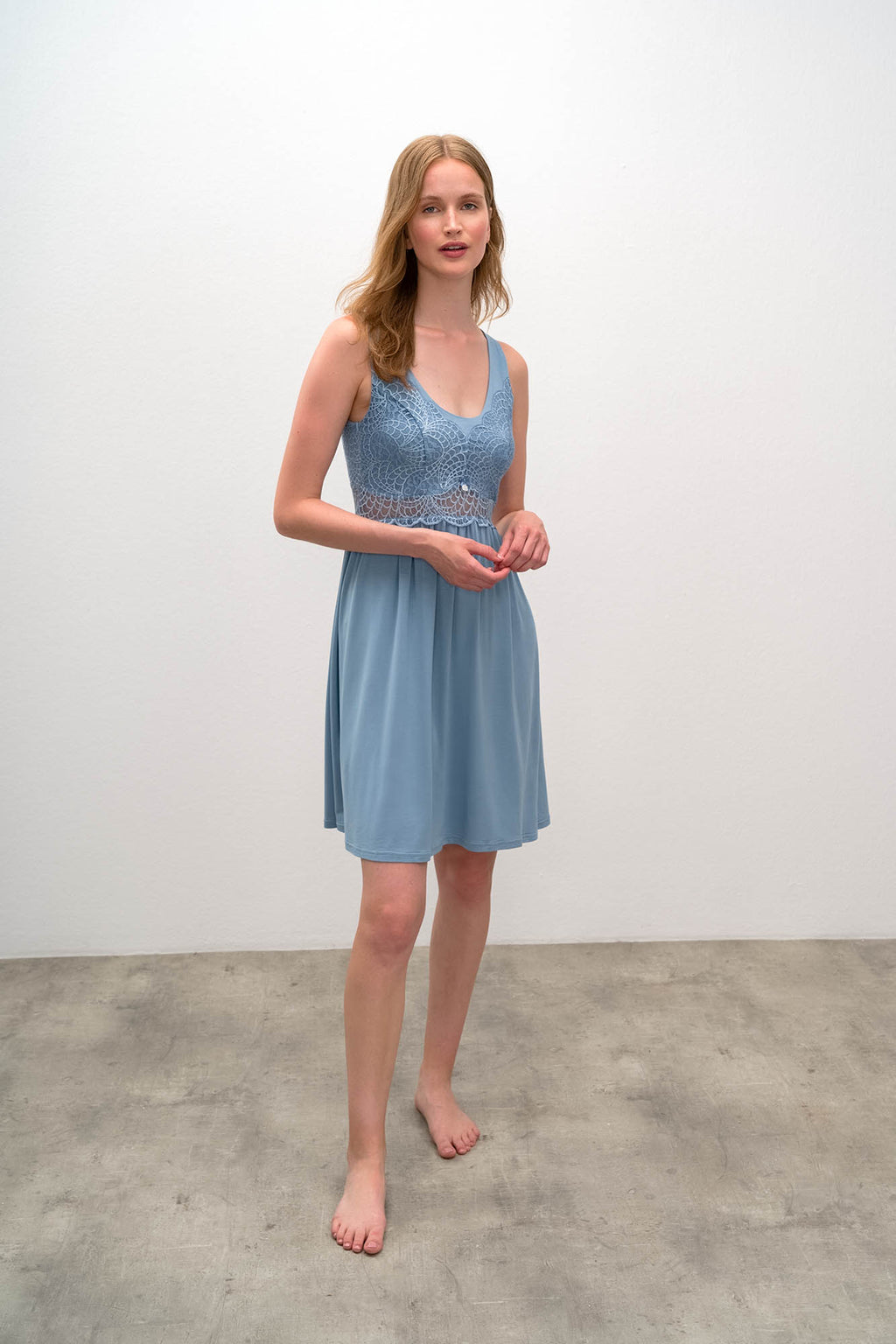 https://assets.vampfashion.com/SOFTONE_TMP_IMAGES/2_0905863693.jpg
