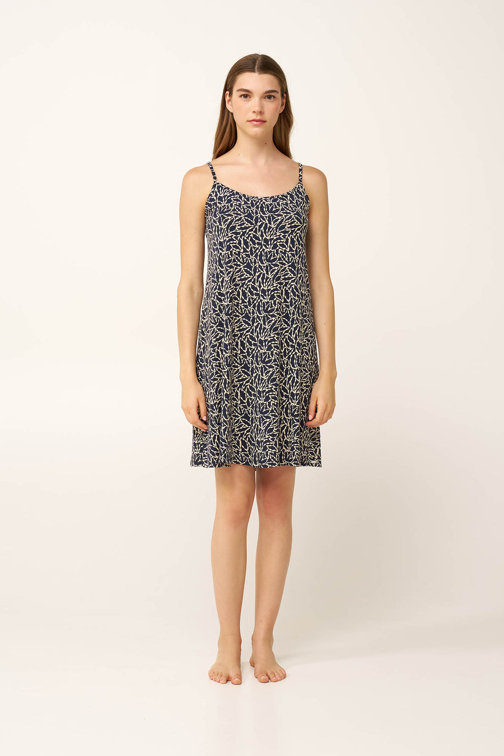 https://assets.vampfashion.com/SOFTONE_TMP_IMAGES/2_0909875466.jpg