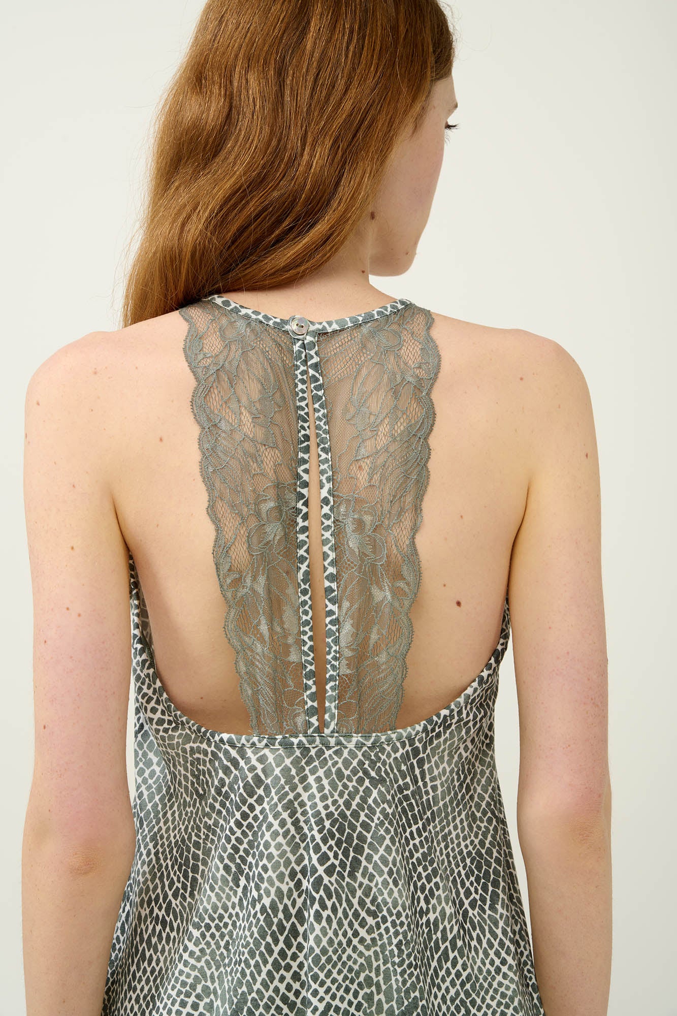 Vamp - Νυχτικό Micromodal με Πλάτη από Δαντέλα