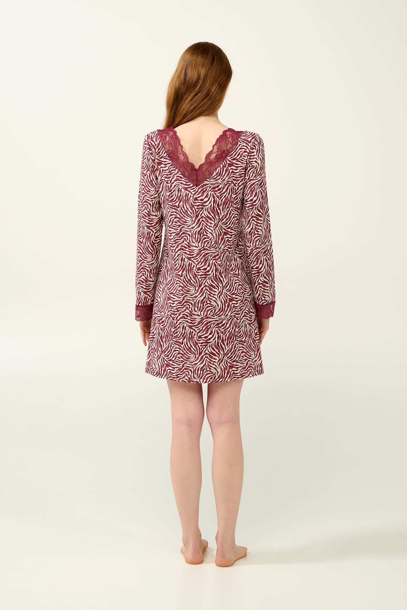 https://assets.vampfashion.com/SOFTONE_TMP_IMAGES/2_0940628622.jpg