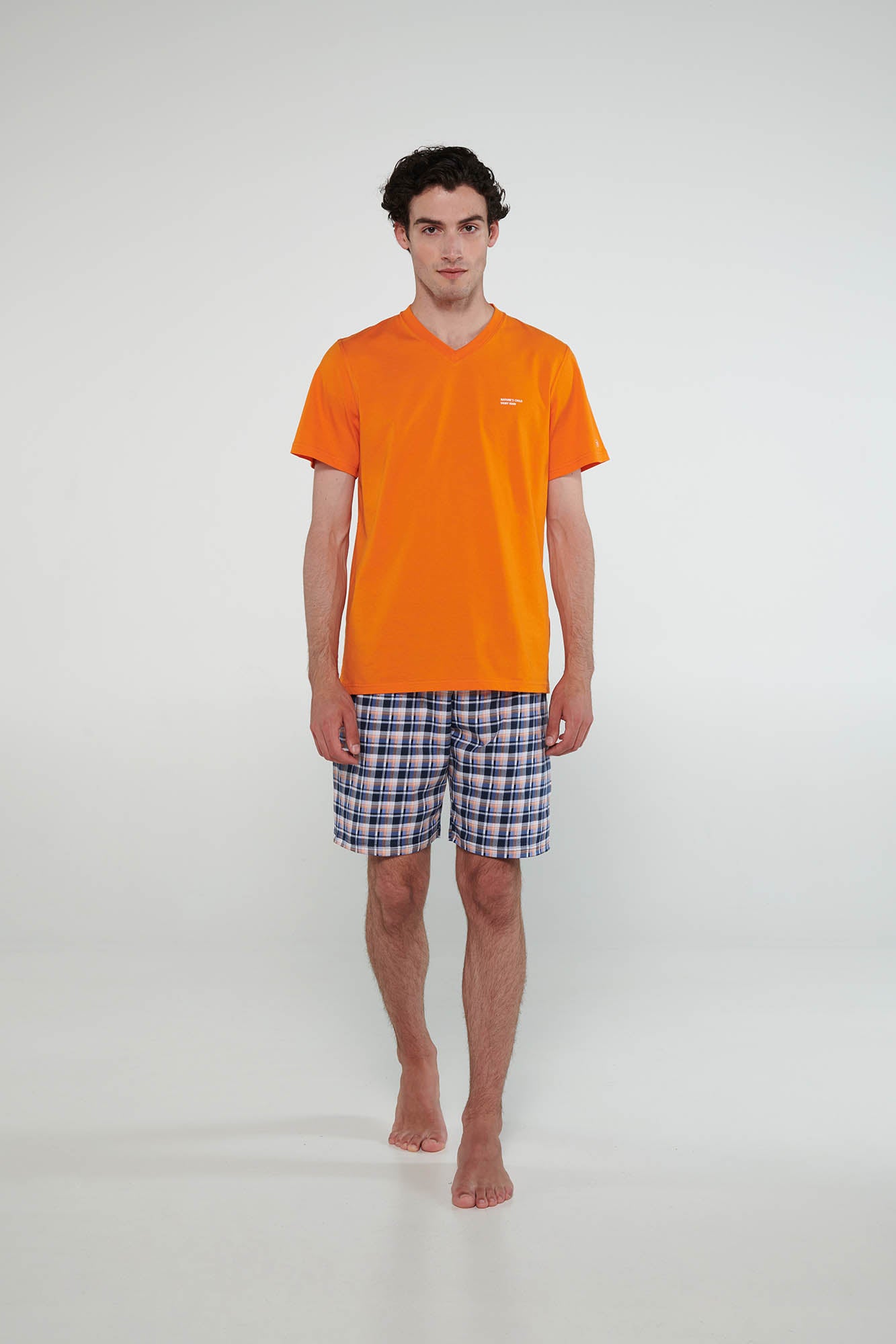 https://assets.vampfashion.com/SOFTONE_TMP_IMAGES/2_0943081073.jpg