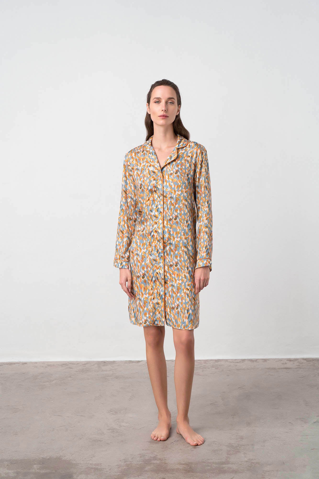 https://assets.vampfashion.com/SOFTONE_TMP_IMAGES/2_0960621393.jpg