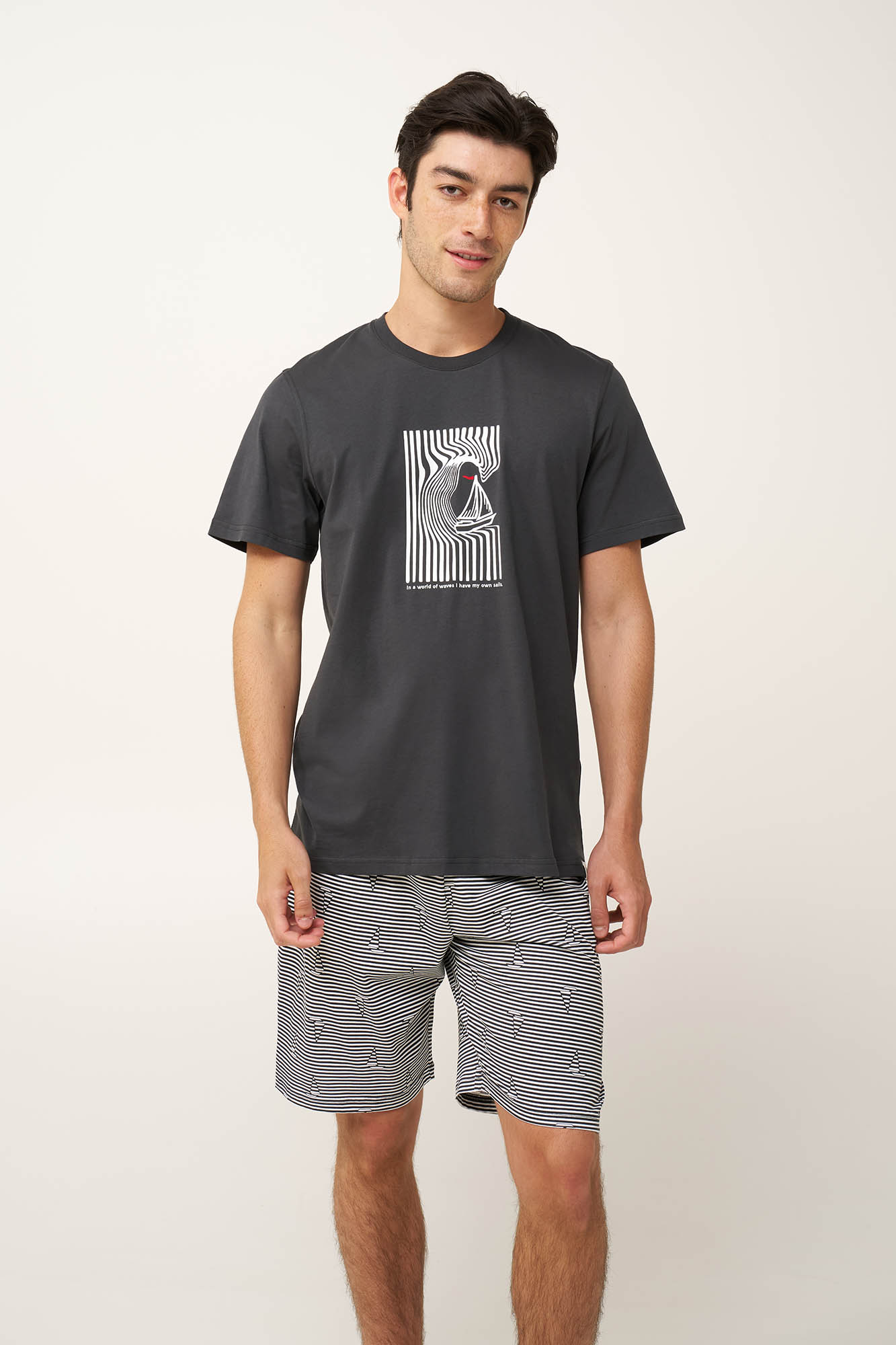 https://assets.vampfashion.com/SOFTONE_TMP_IMAGES/2_0992538158.jpg