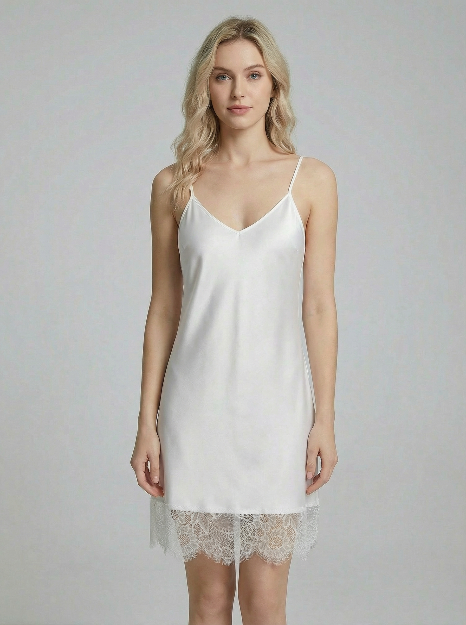 MilenaByParis - Κομψό Ματ Σατέν Νυχτικό με Δαντέλα