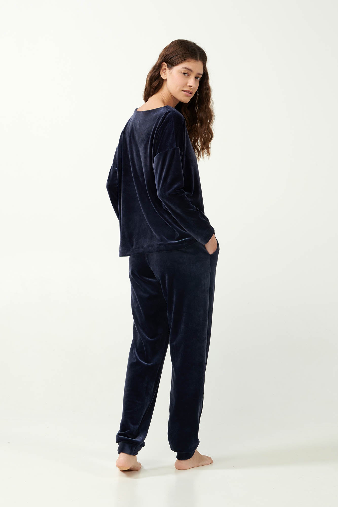 https://assets.vampfashion.com/SOFTONE_TMP_IMAGES/3_0003032211.jpg