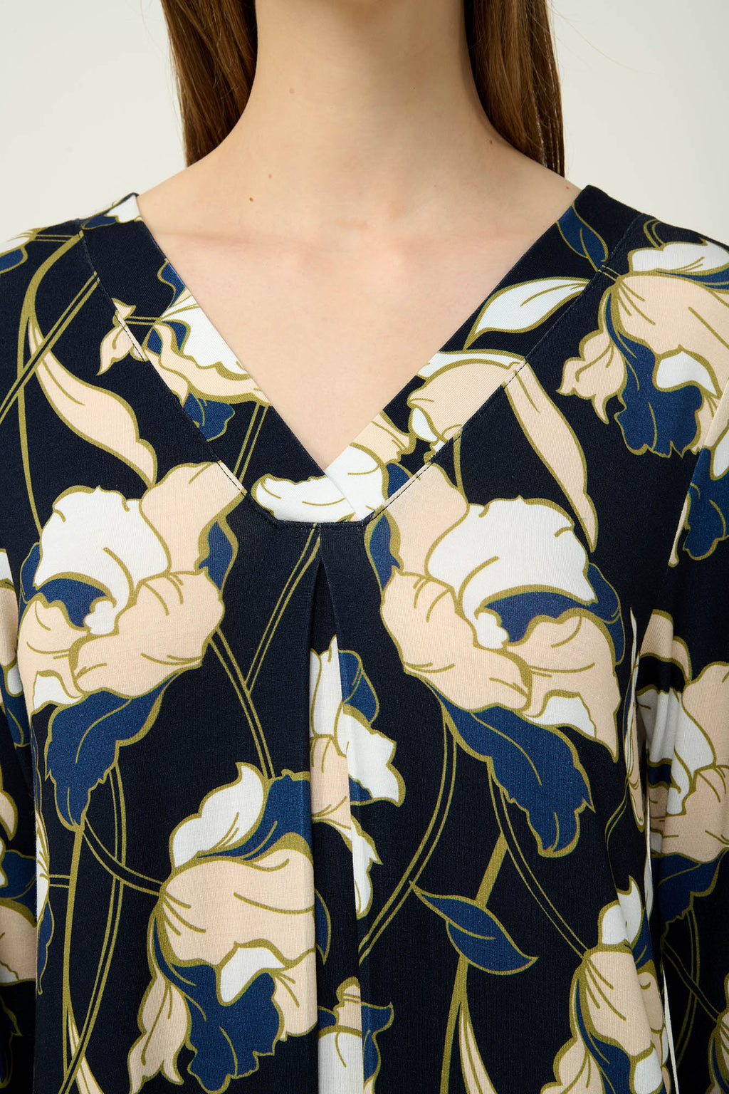 https://assets.vampfashion.com/SOFTONE_TMP_IMAGES/3_0040992603.jpg