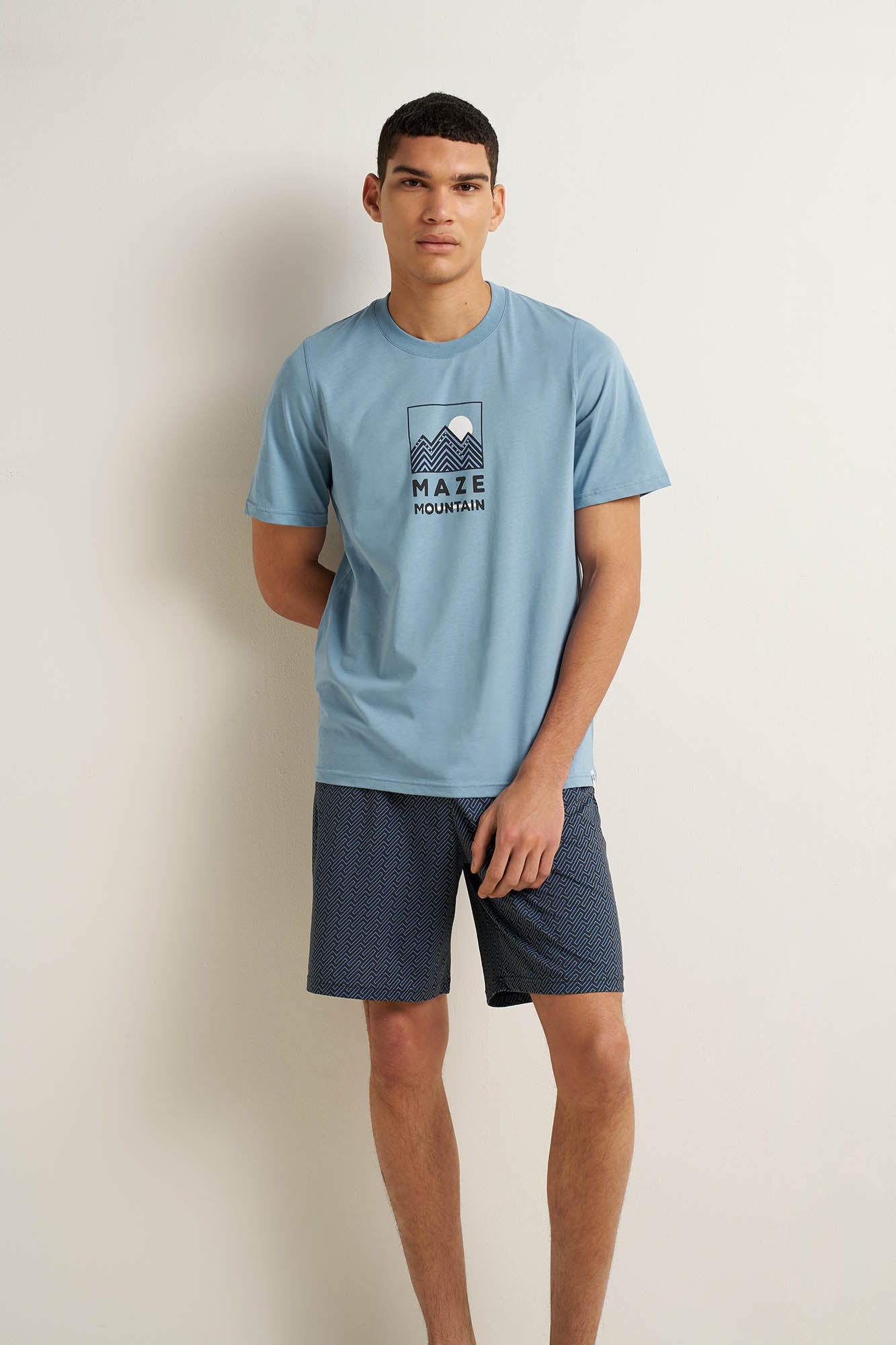 https://assets.vampfashion.com/SOFTONE_TMP_IMAGES/3_0049647188.jpg