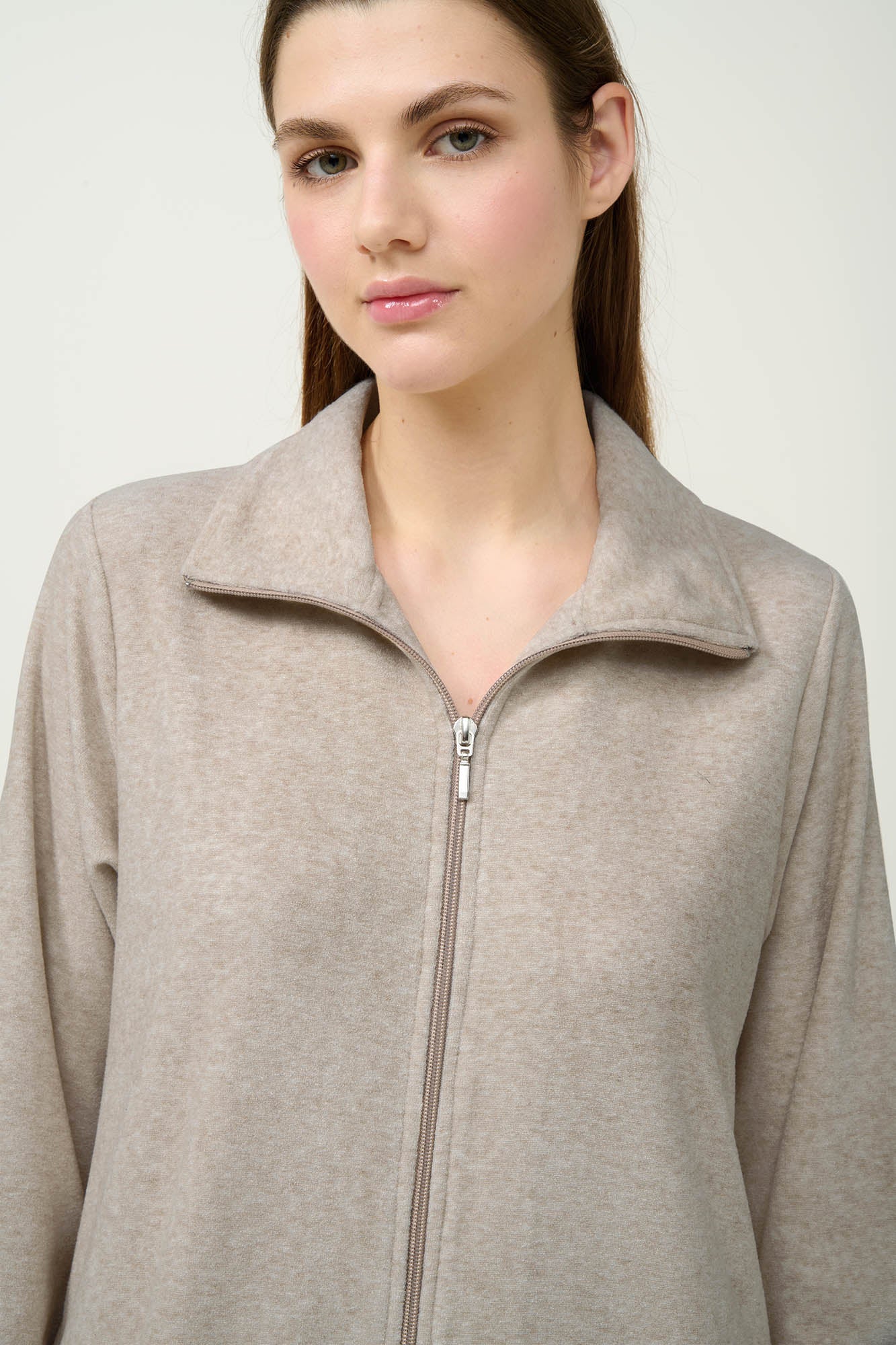 https://assets.vampfashion.com/SOFTONE_TMP_IMAGES/3_0055319435.jpg